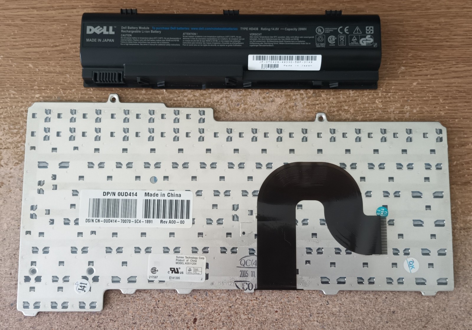 Dell Latitude 1300 Laptop Notebook 14.1″ 768MB 40GB 1280×800 Windows XP Charger