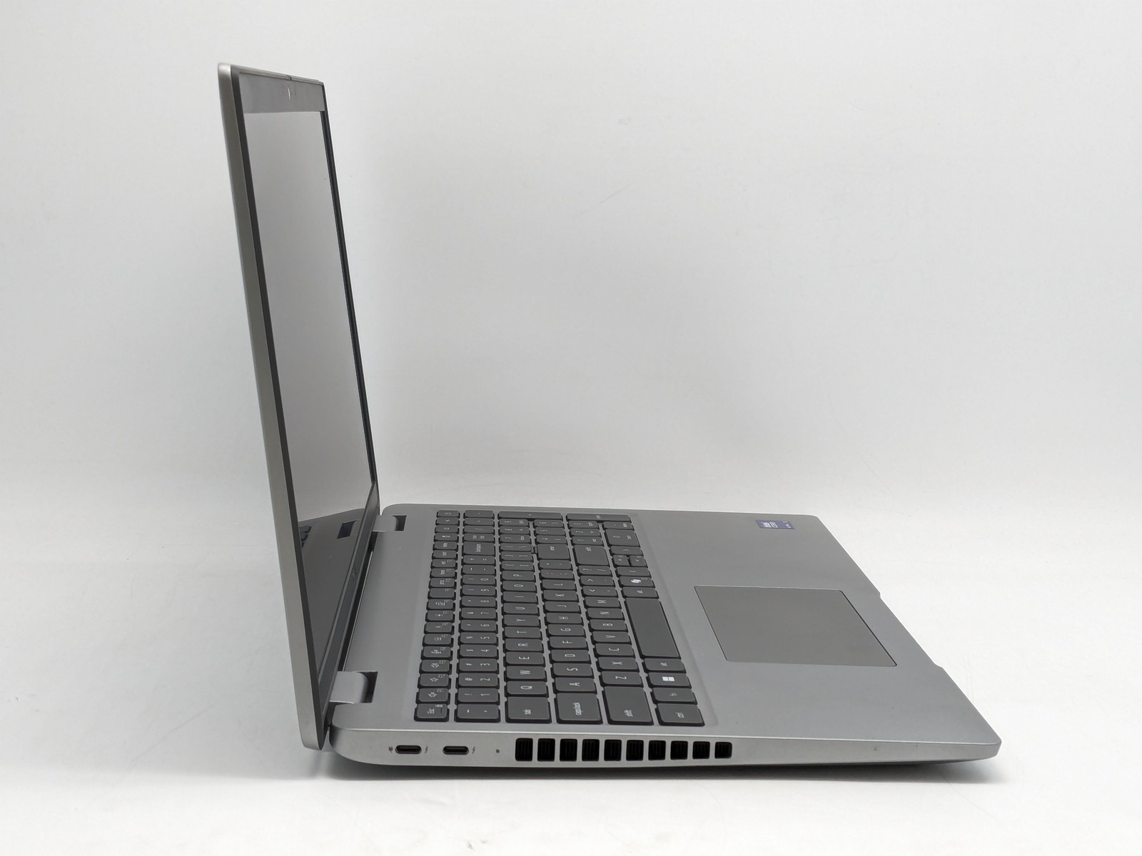 Dell Latitude 5550 15.6″ Ultra 5 125U 24GB DDR5 512GB SSD Windows 11 Home