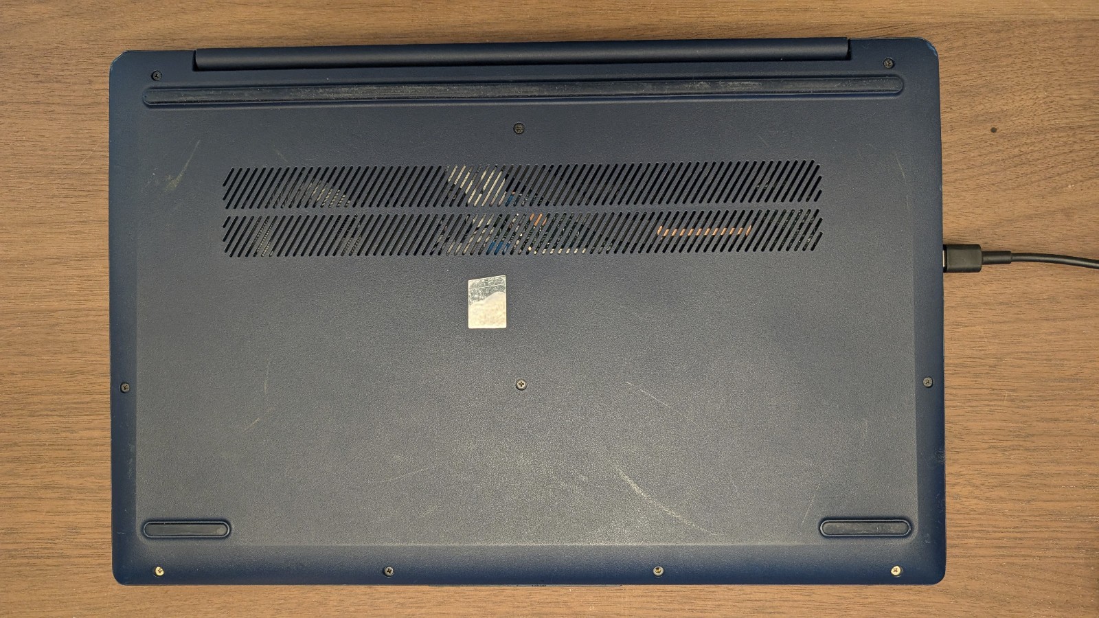 Lenovo Ideapad Slim 3 15ABR8 (Ryzen 5 7530U, 16GB RAM, 512GB SSD) Fresh PTM!