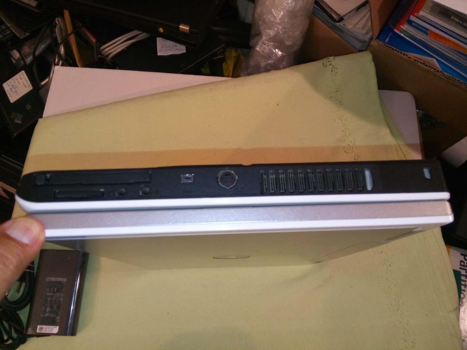 DELL INSPIRON 640M T5500 1.66GHZ 2GBRAM 320GBHDD WINXP SP/3 OFFICE 2007 CLEAN