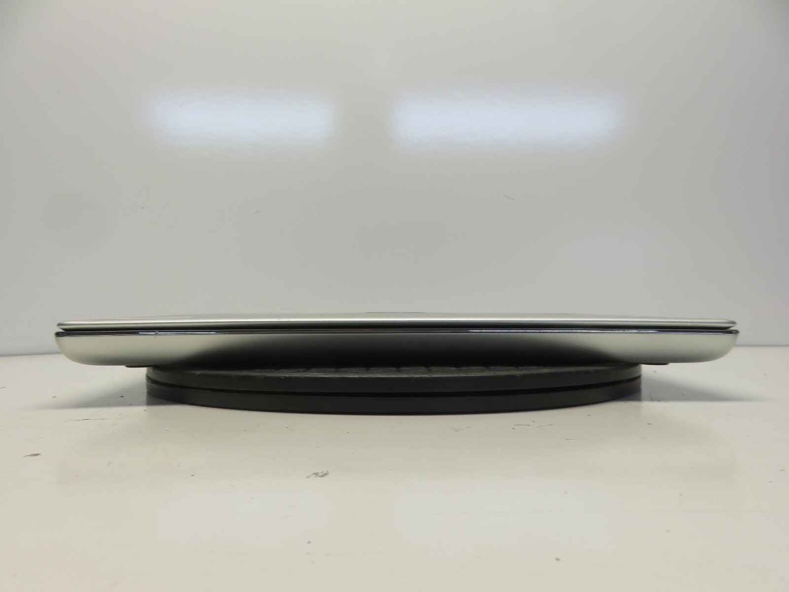 Dell XPS 14Z Intel i5-2450M 2.5GHz 8 GB NO HDD No Batt