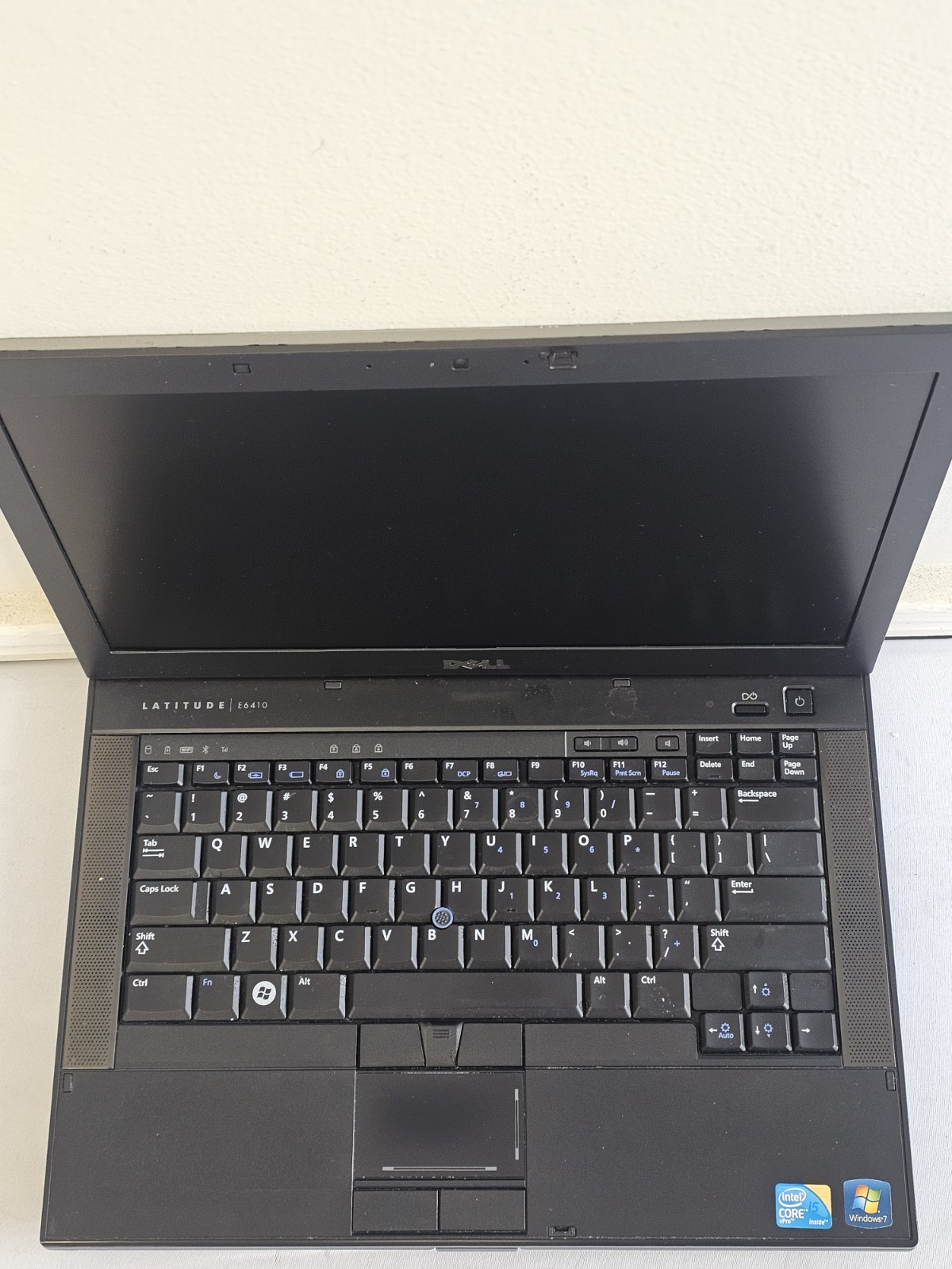 Dell Latitude E6410 Laptop – Intel i5-M560 – 4GB RAM – 640GB – Windows 10 – READ