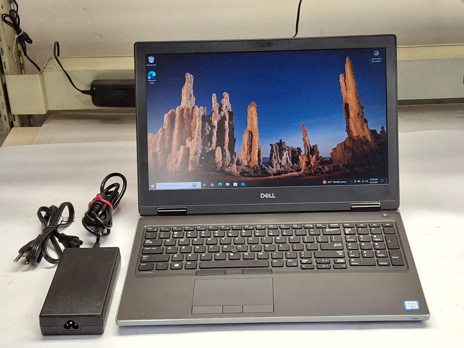 Dell Precision 7540 15.6″ Laptop Core i7-9750H 16GB RAM 512GB SSD Webcam Wifi