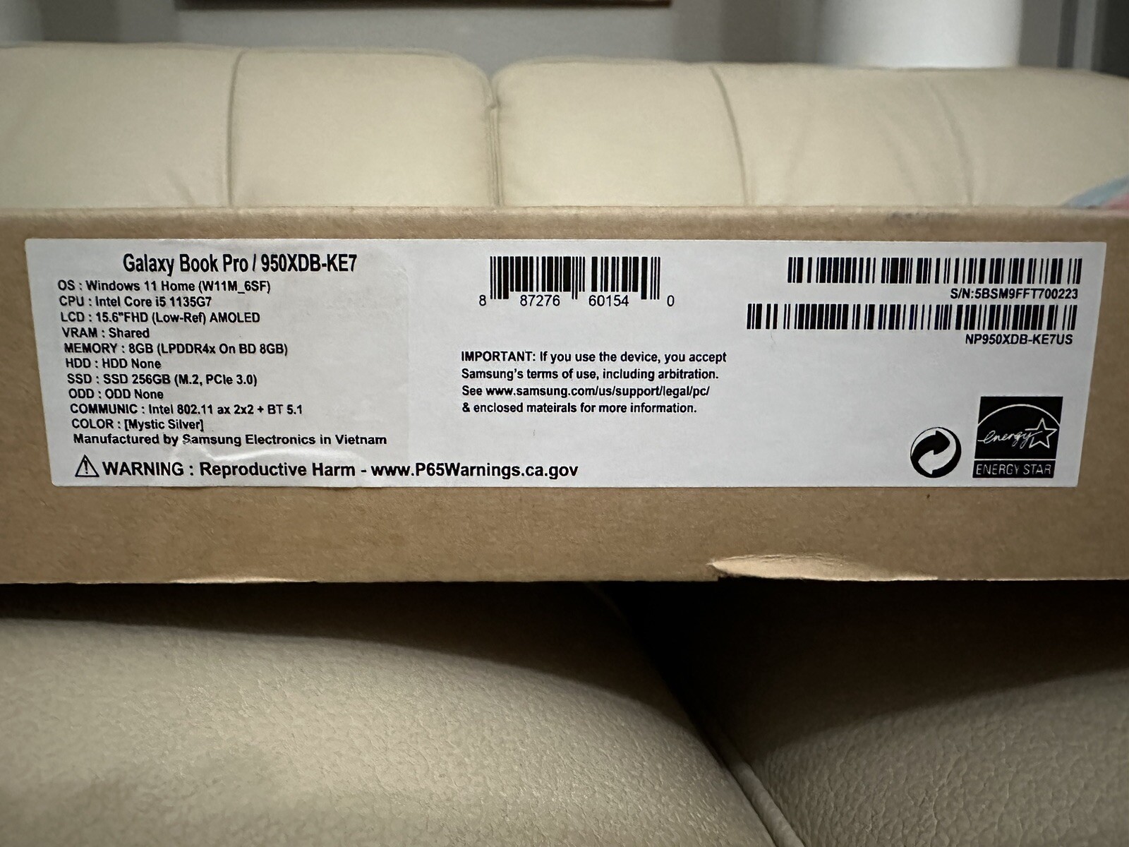 NEW Galaxy Book Pro 15.6 FHD 256GB SSD 8GB RAM Intel Iris Xe Graphics