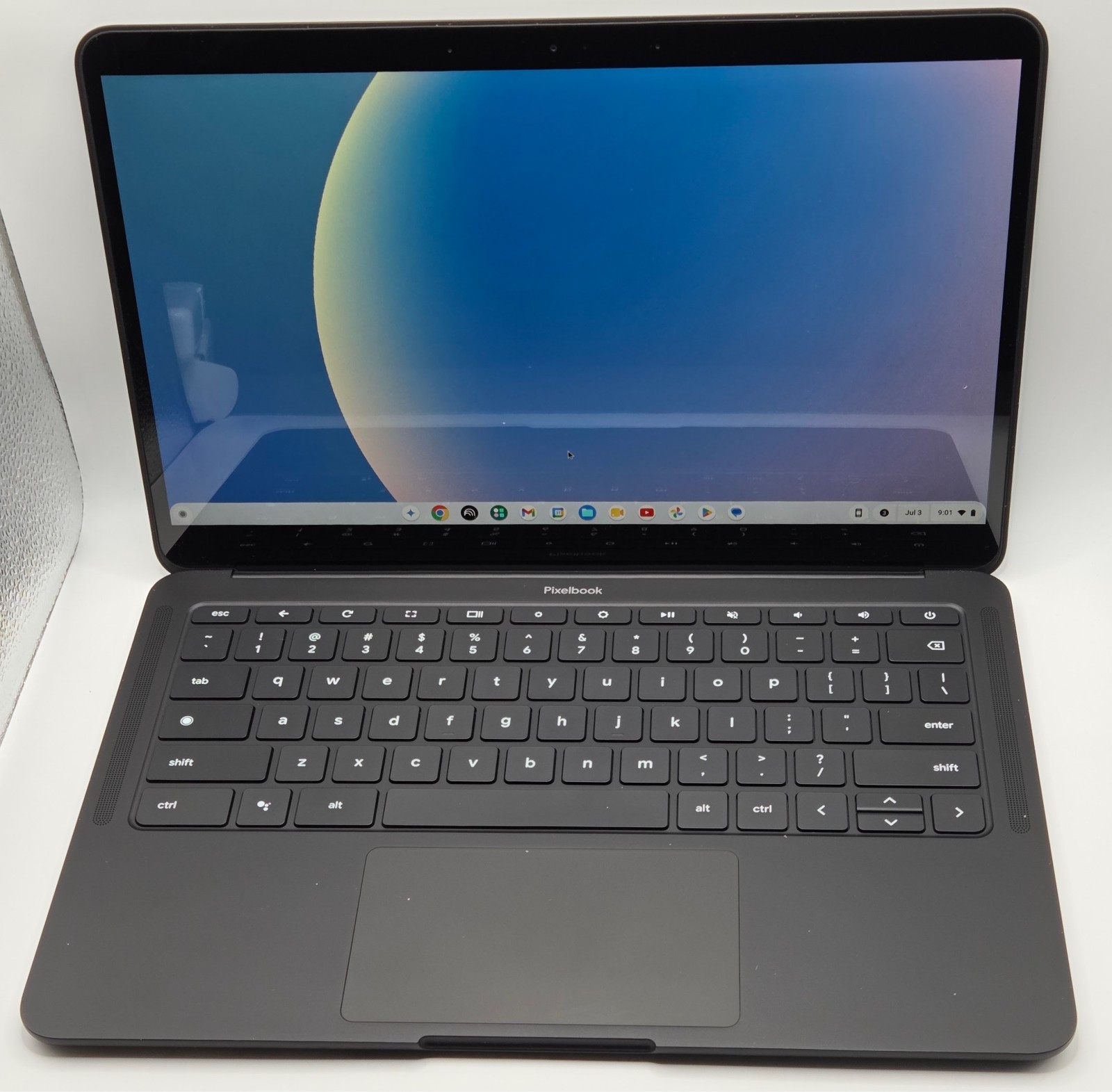 GOOGLE PIXELBOOK GO G021A SERIES 13.3″ LCD Touchscreen Core i5, 8GB, 128GB -NICE