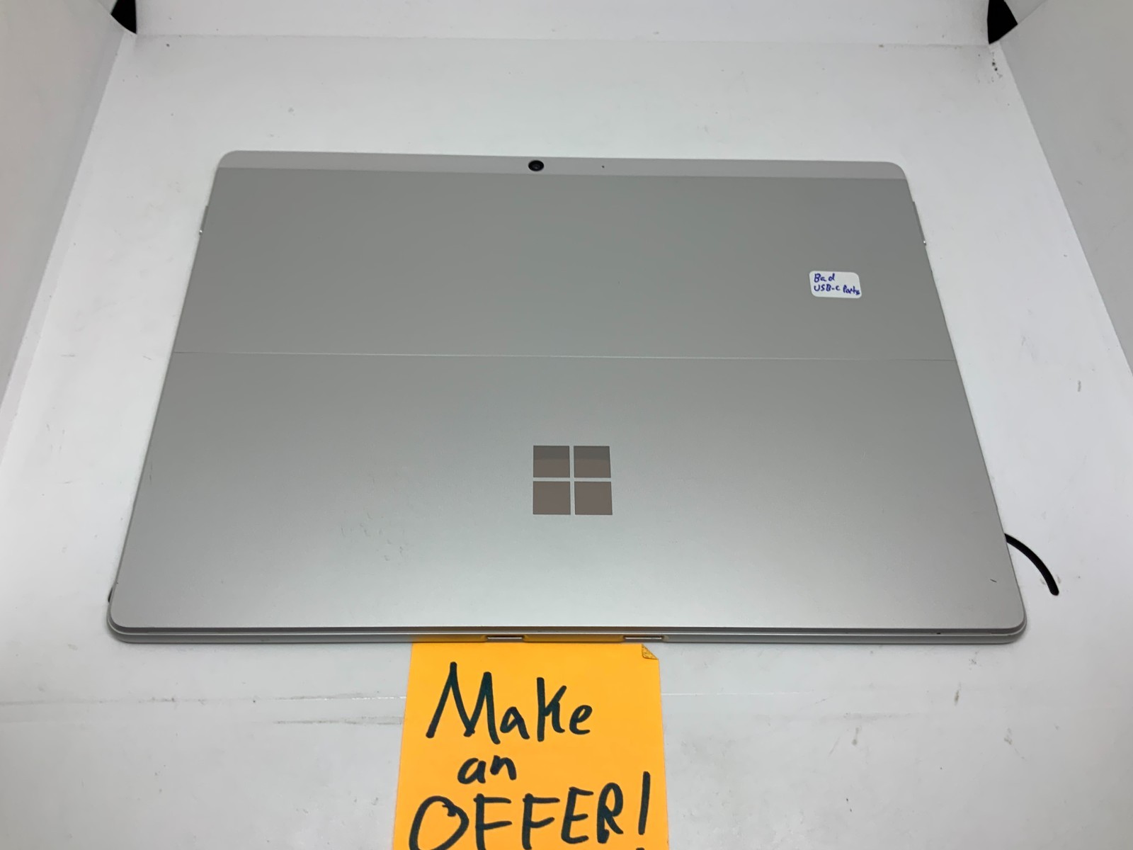 READ – Microsoft Surface Pro X – 13″ Touchscreen – SQ2 512gb SSD 16GB RAM Silver