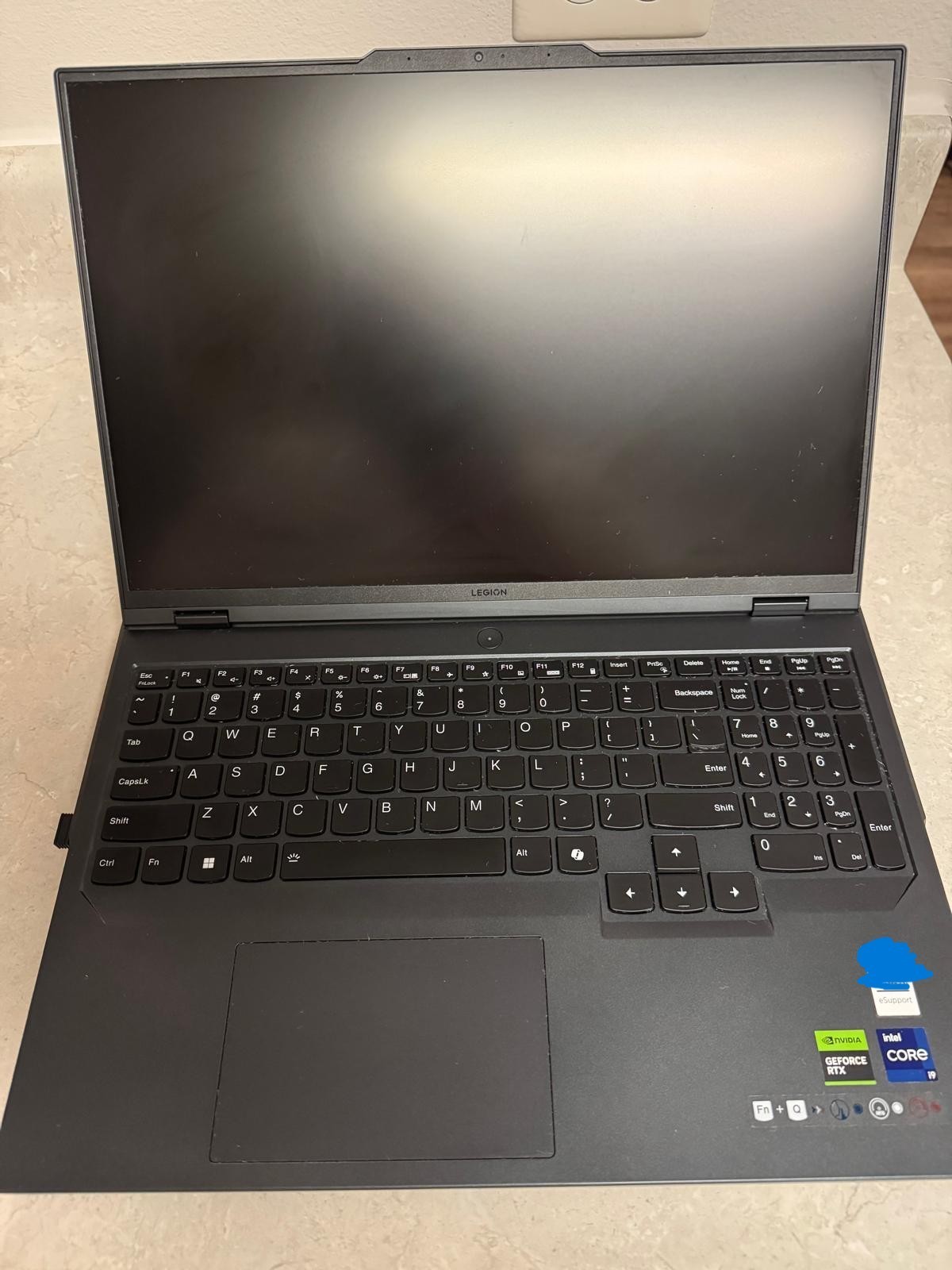 Lenovo Legion Pro 5i, (16IRX9) Intel i9 14th Gen, 32 GB Ram, RTX 4070, 165hz LCD