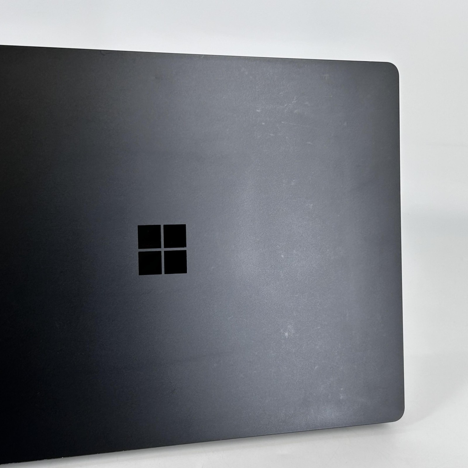 Microsoft Surface Laptop 5 13.5 2K TOUCH 2.7 GHz i7-1265U 16GB 512GB SSD Good