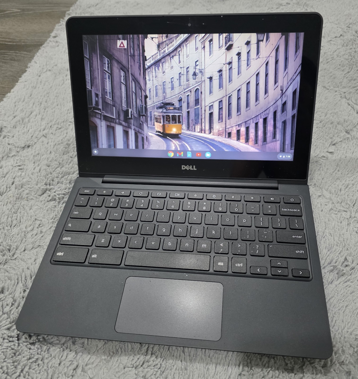 Dell Chromebook 11 CB1C13
