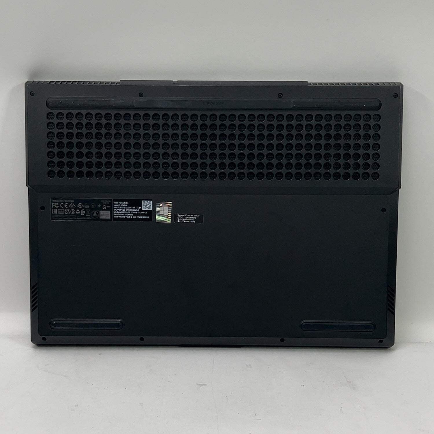 Lenovo Legion 5 17″ Ryzen 5 5600H 3.3GHz 8GB RAM 250GB SSD GeForce GTX 1650