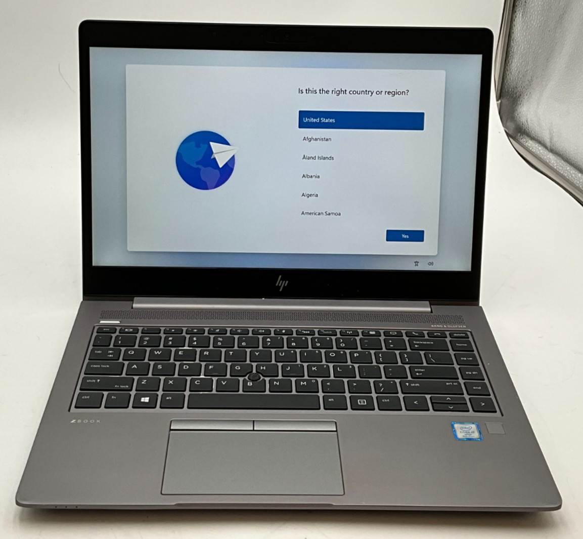 HP ZBook 14u G5 4VY18US i7-8650U 1.90G 16GB 512GB WIN 11 LAPTOP 5CG8526Z6T