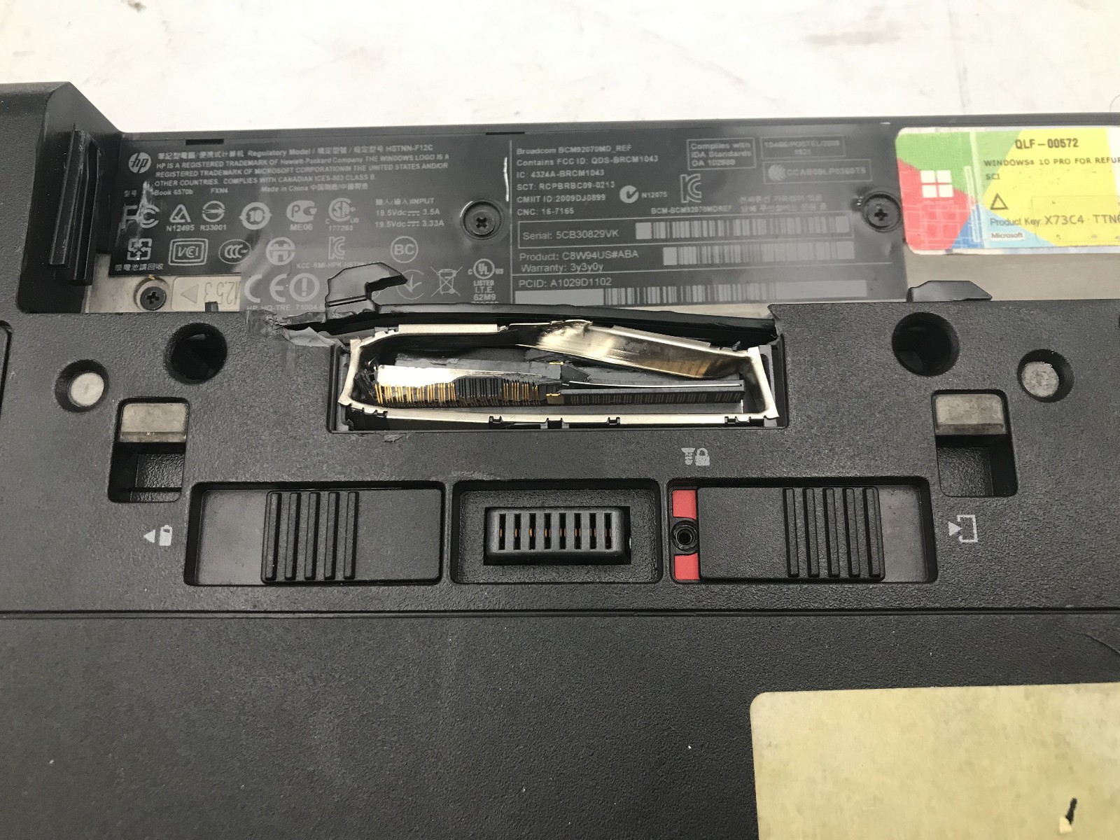 HP PROBOOK 6570B – FOR PARTS/NO BOOT – INTEL CORE I5 3RD GEN – NO RAM – READ -BB