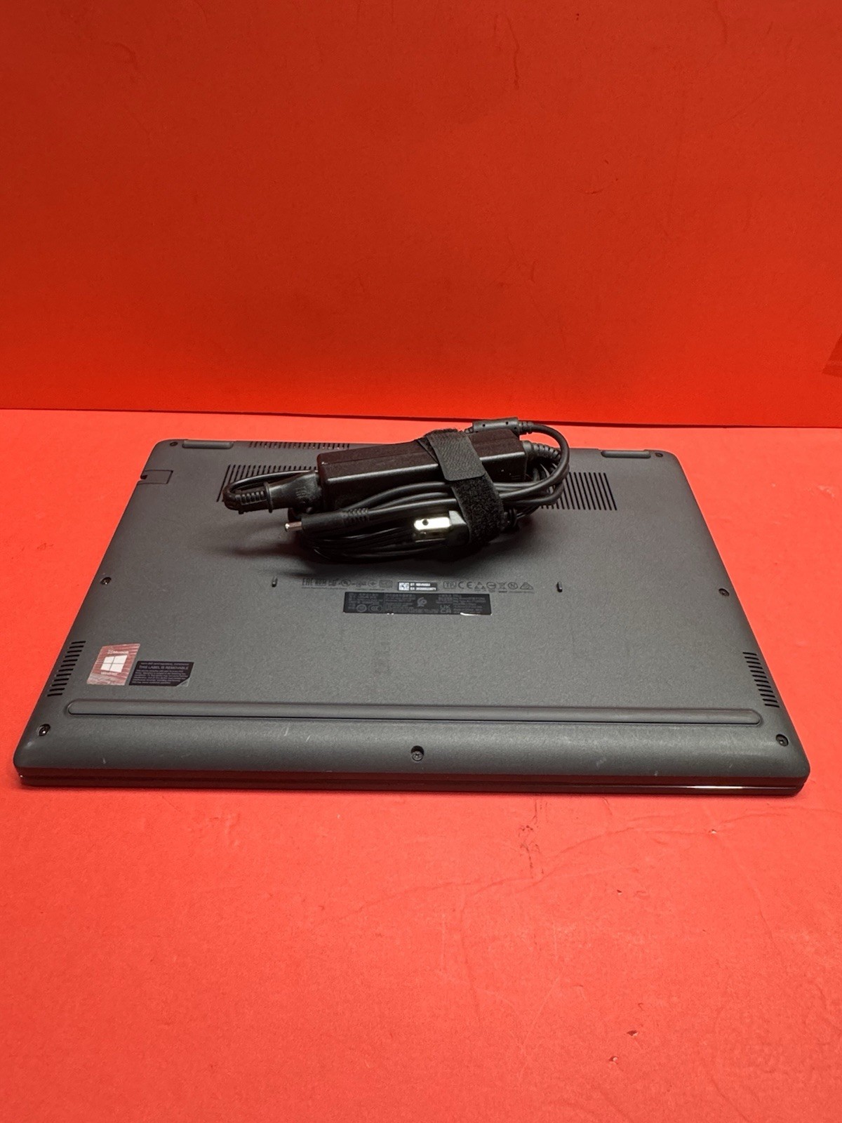 Dell Latitude 3410 14″ FHD 10th i5 1.6GHz 8GBRAN-256GBSSD Windows 11pro