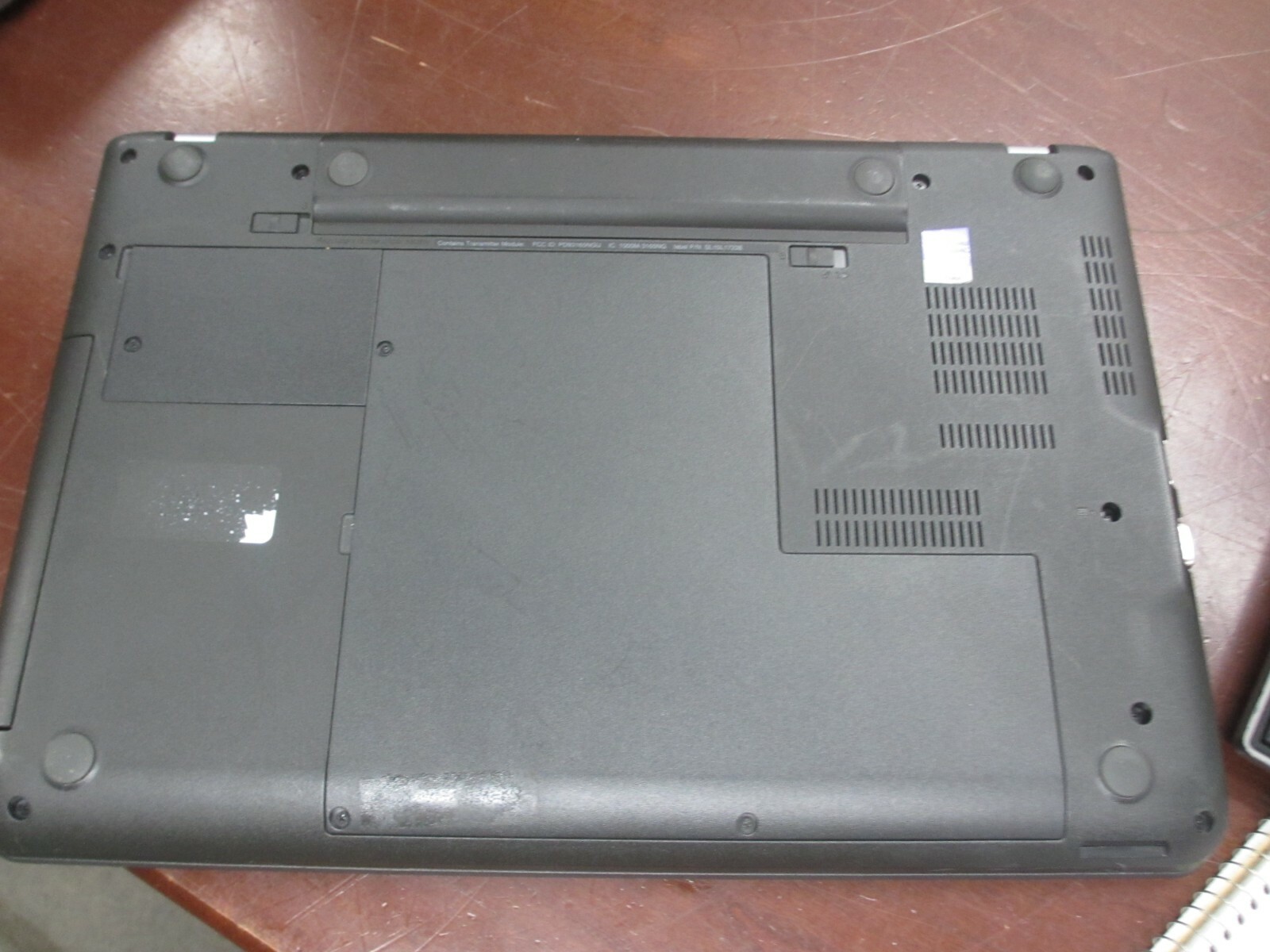 Lenovo ThinkPad E560 15.6″ i5-6200U 2.3GHz 8GB/320GB Laptop [NO AC/OS]computrace