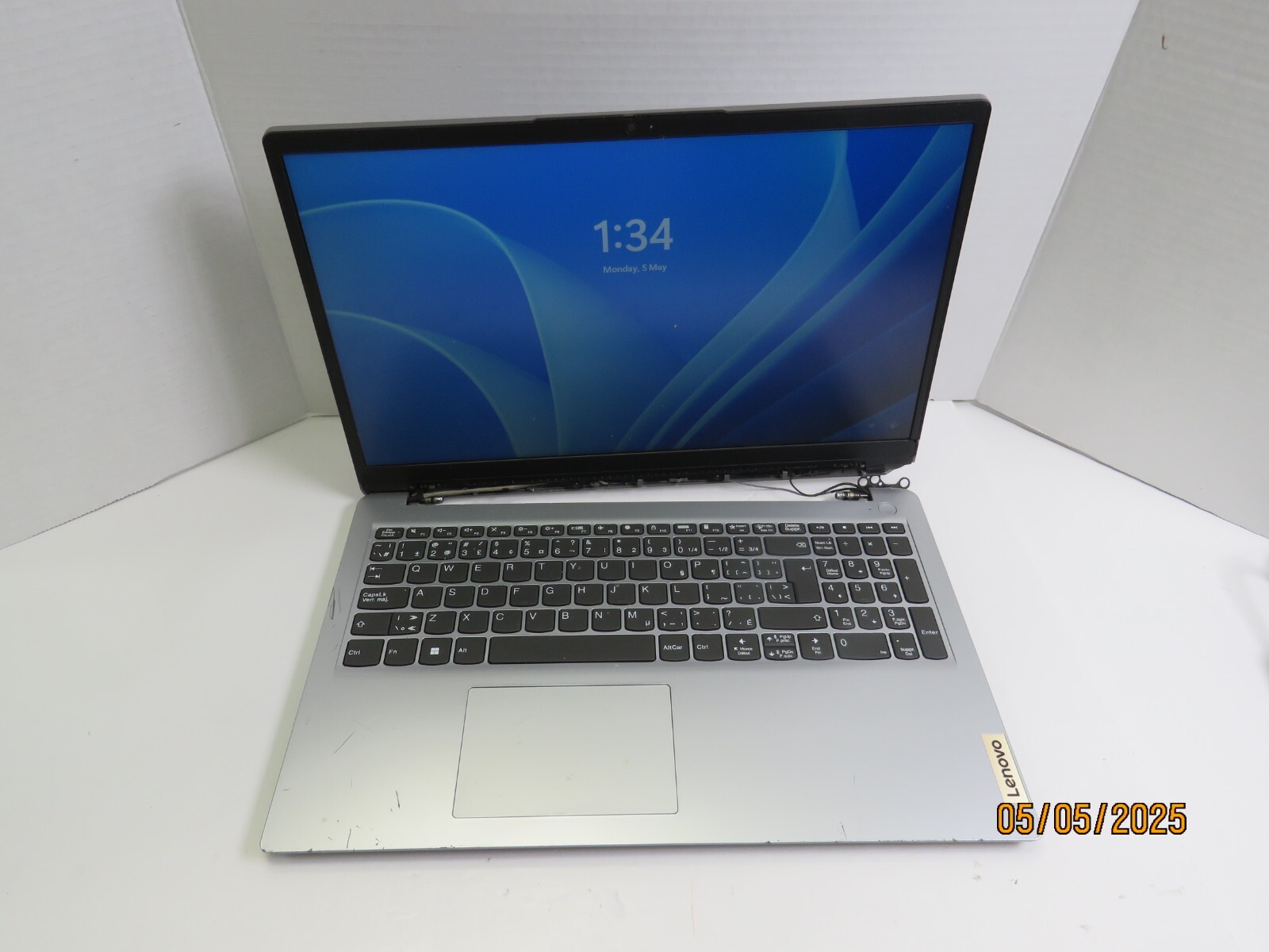 LENOVO CHROMEBOOK 82R1 AMD ATHLON SILVER 3050U 4GB RAM 128GB [DJ651]