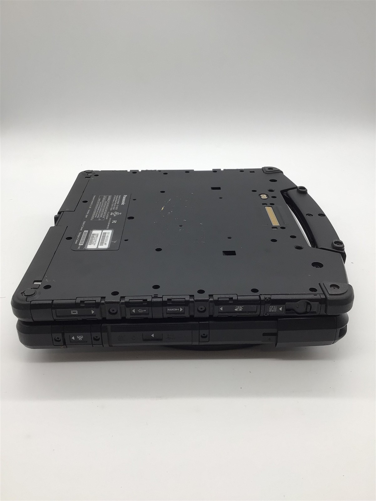 Panasonic Toughbook CF-33 i5-7300U 2.6GHz/8GB RAM/256GB SSD