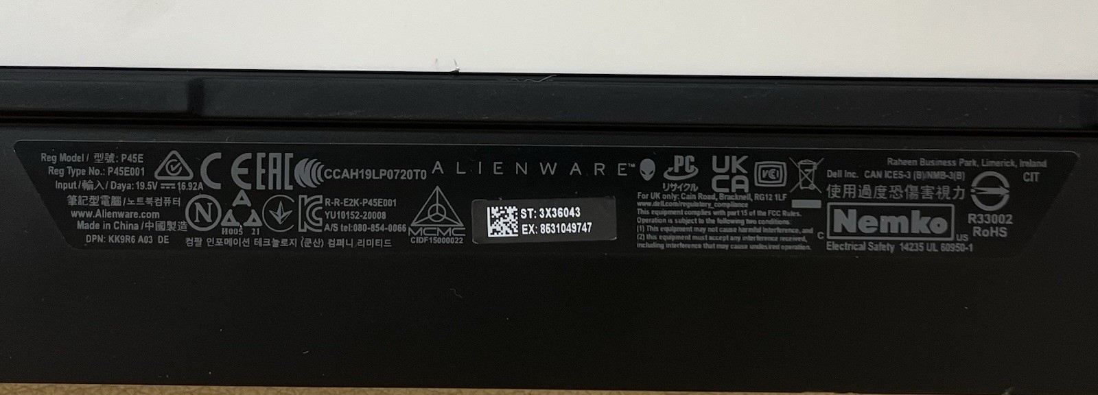 Dell Alienware M17 R3 17″ 4K I7-10875H 512GB SSD 32GB W11 GeForce RTX 2070 SUPER