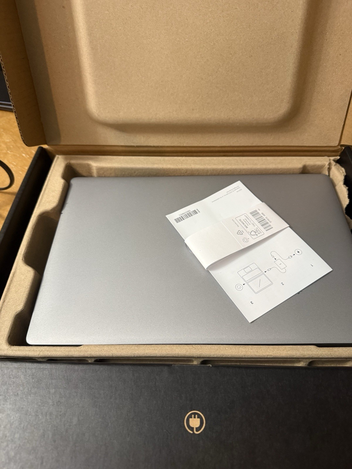Dell Latitude 5421 Laptop Intel Core i7-11850H 16GB RAM 512GB SSD 14.0″ FHD W11P