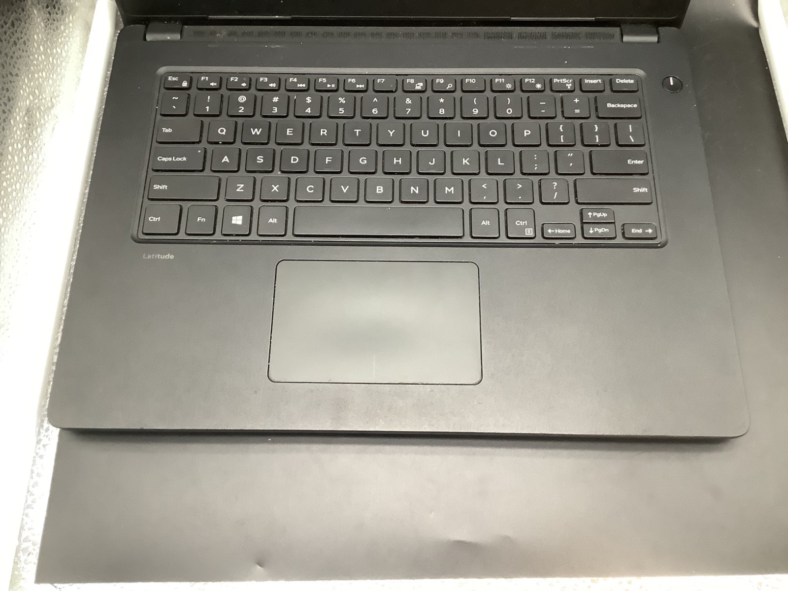 Dell Latitude 3480 Laptop i3-7100U 2.4GHz 4GB RAM 256GB SSD Win 11 Pro Read Desc