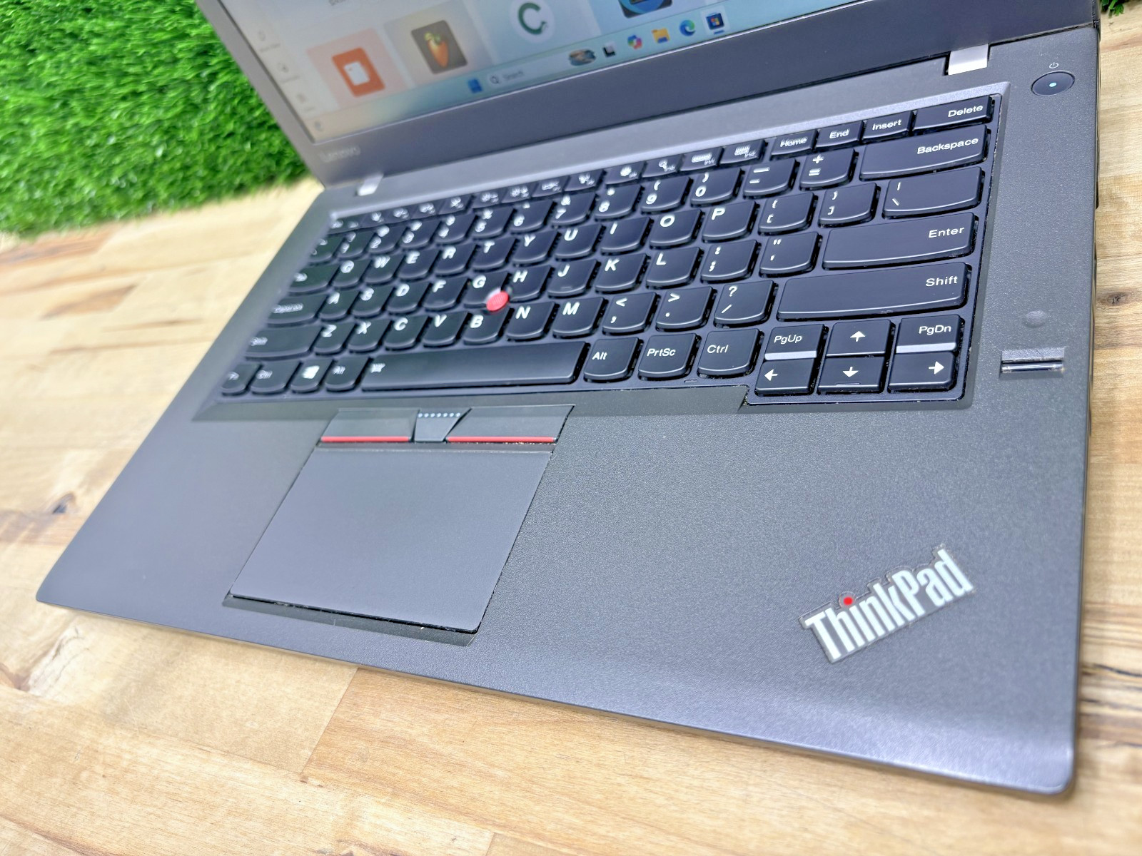 Lenovo ThinkPad T460 Intel i5-6th Gen 2.40GHz 16GB RAM 256GB SSD Windows 11 Pro*