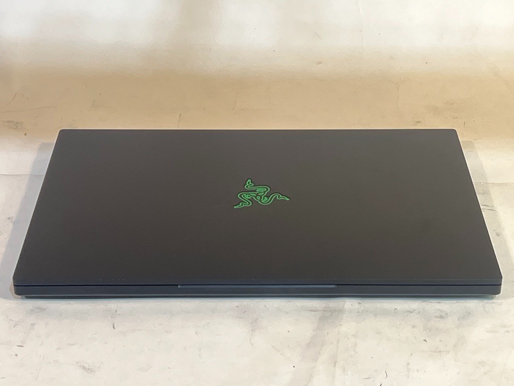 Razer Blade Pro 17 Early 2021 RZ09-0368 17-Inch Laptop 32GB RAM 6TB HDD Ubuntu
