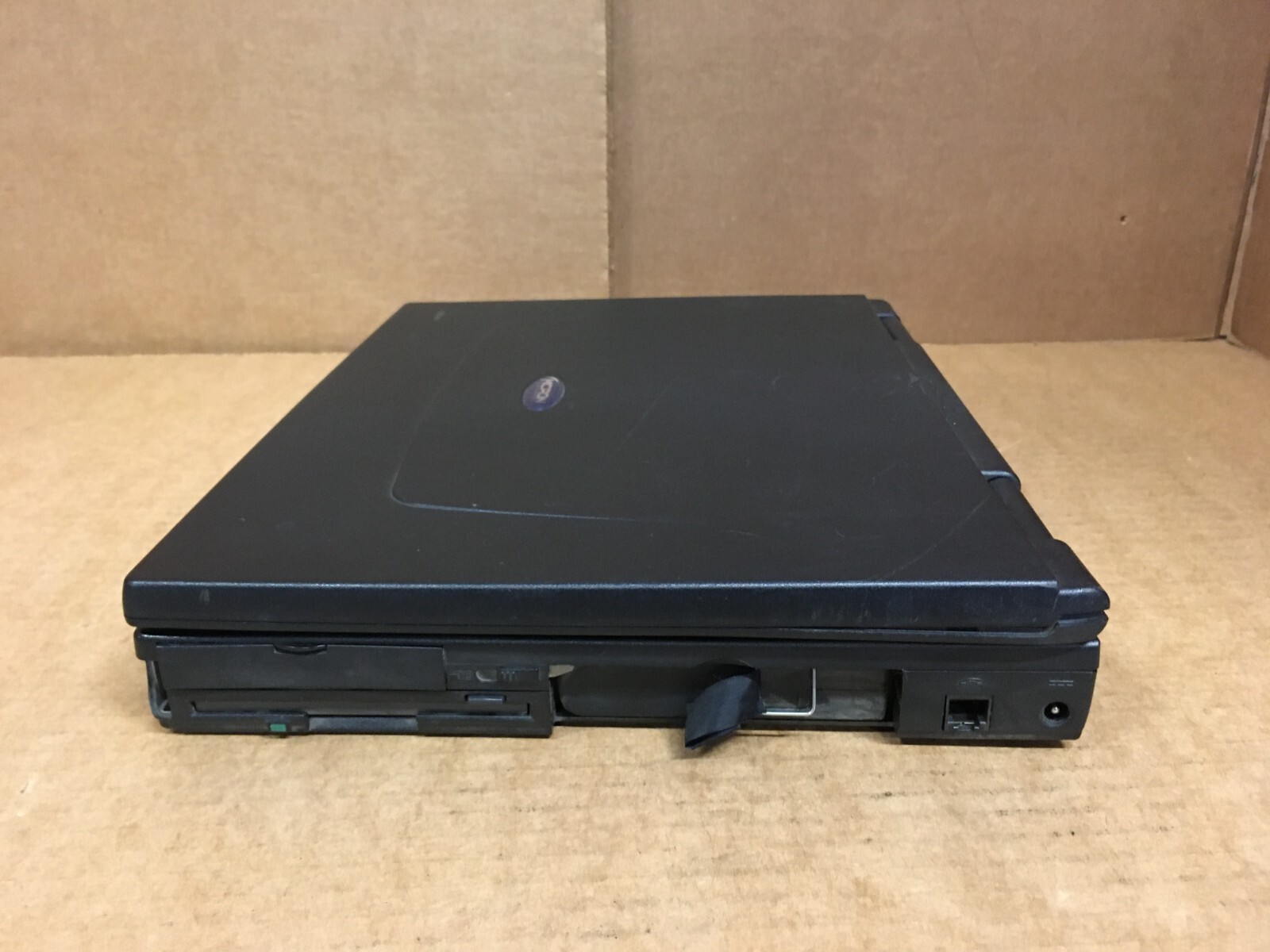 Micron Electronics Laptop Transport Trek 2 AGP 10GB HDD windows 98 ATI RAGE