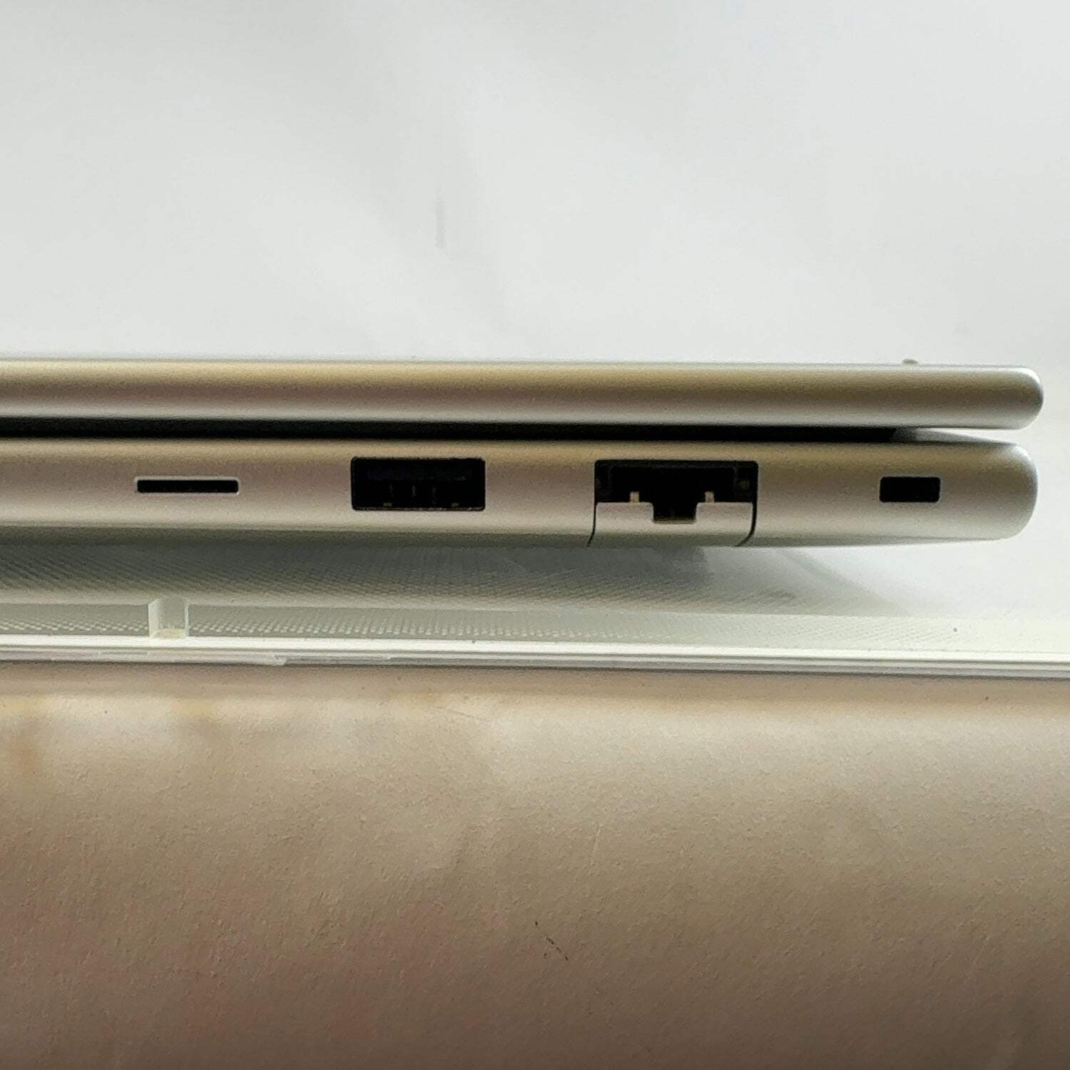 HP EliteBook 6 G1i AV3Y4AV_MB 16″ i7-13620H 2.4GHz 16GB RAM 500GB SSD
