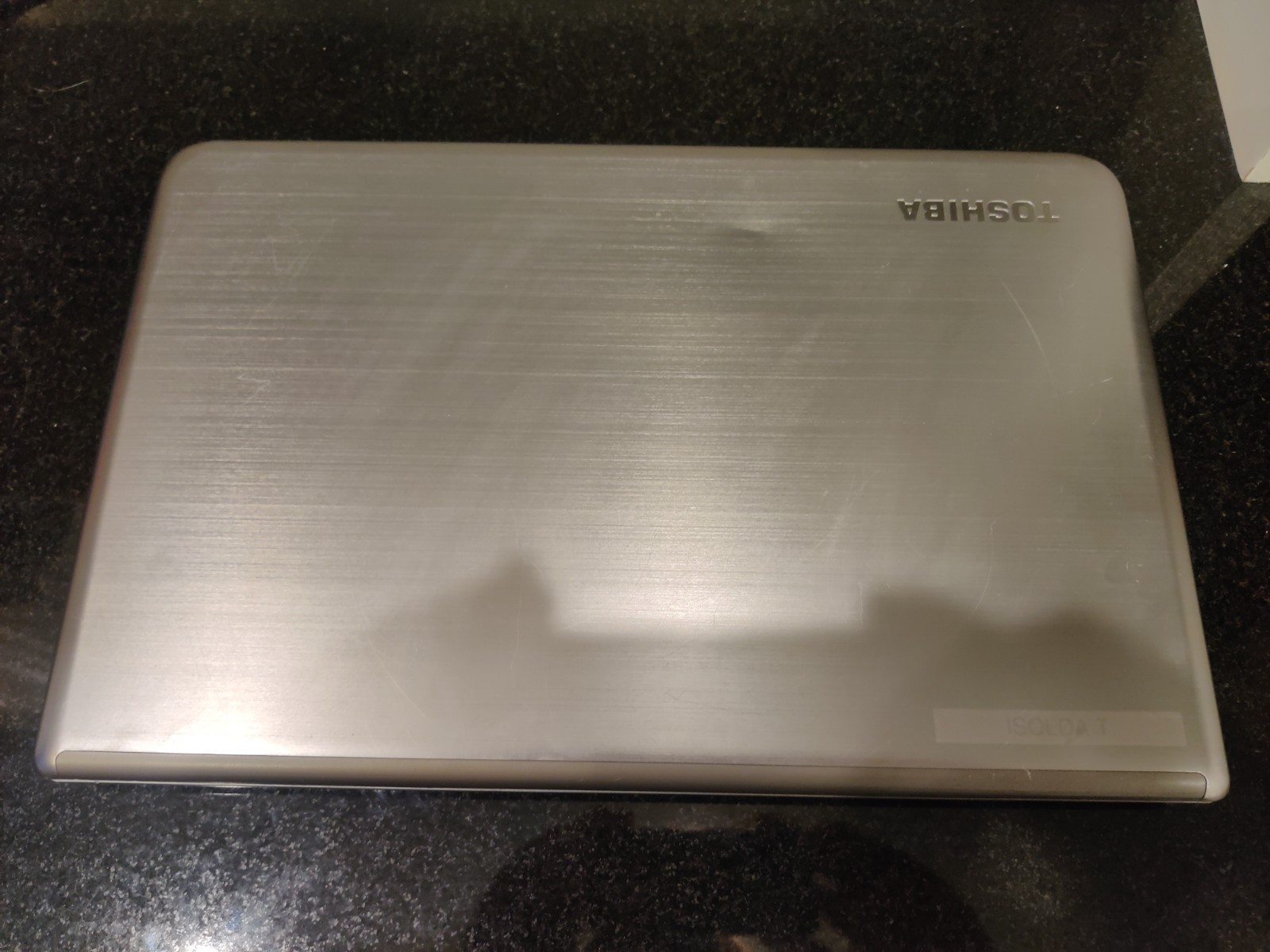 Toshiba Satelite p75-a7200, tested, No OS, no power supply, some dead pixels