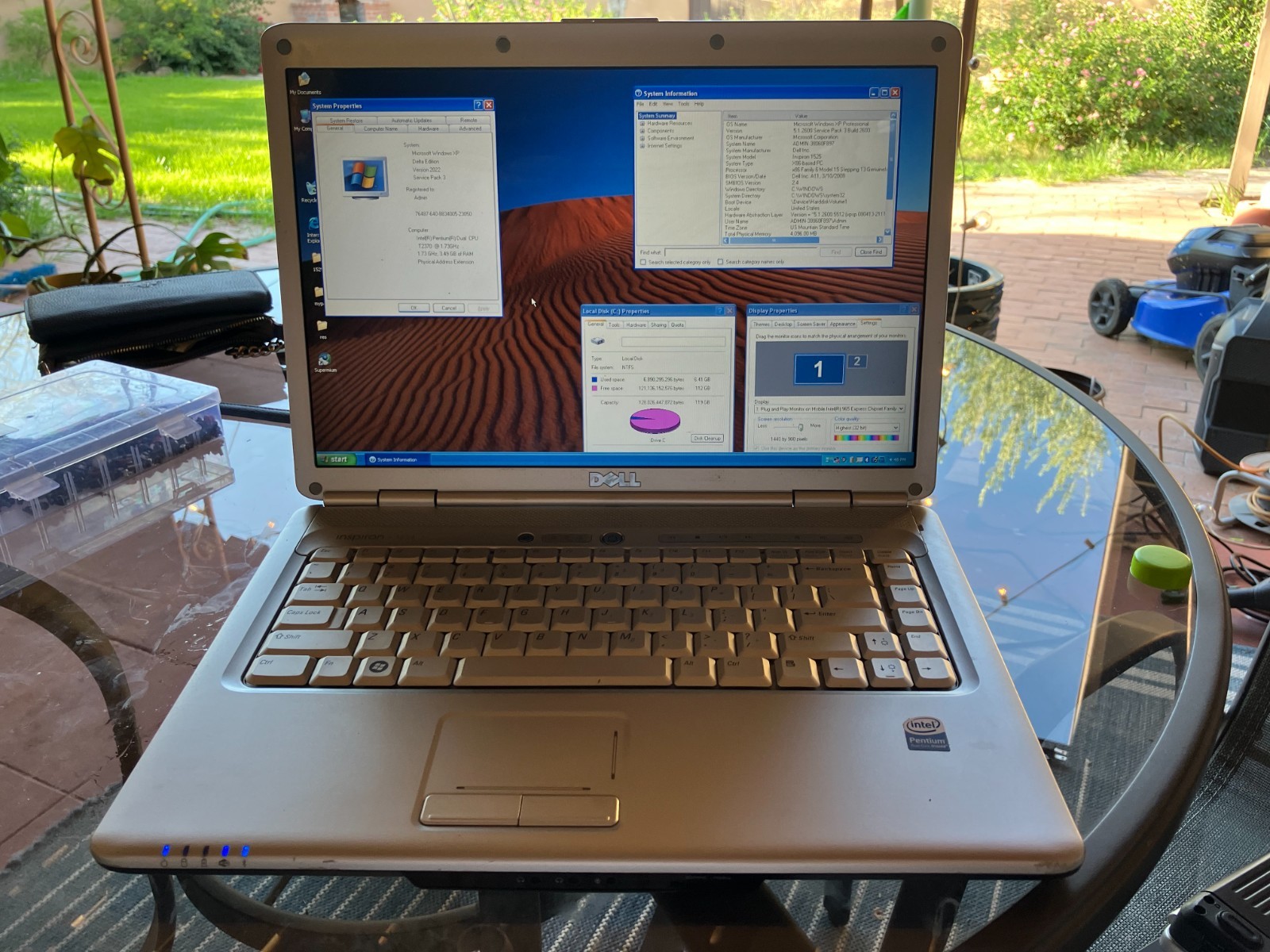 Dell Inspiron 1525 14″ Laptop C2D 1.73Hz 4GB RAM 120GB SSD Windows XP Blue Wifi