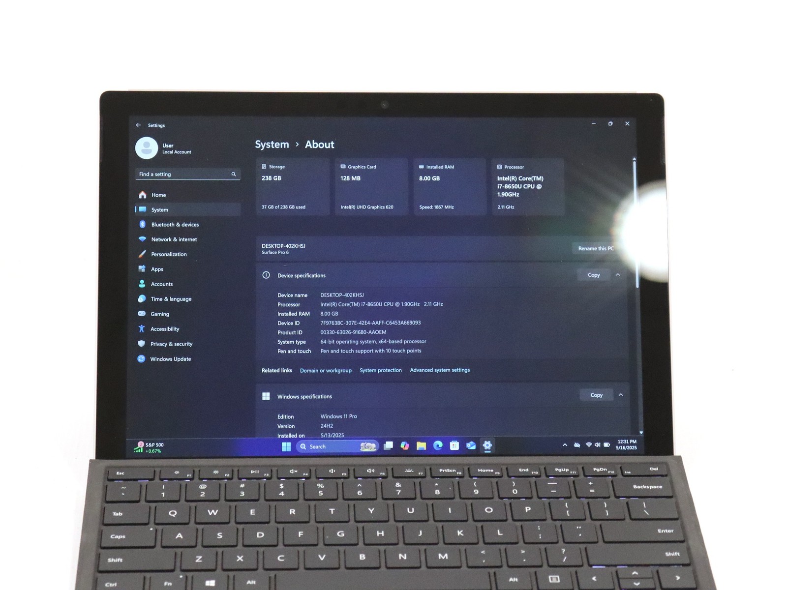Microsoft Surface Pro 6 1796 12.3″ Intel i7-8650U 8GB 256GB NVMe Windows 11 Pro