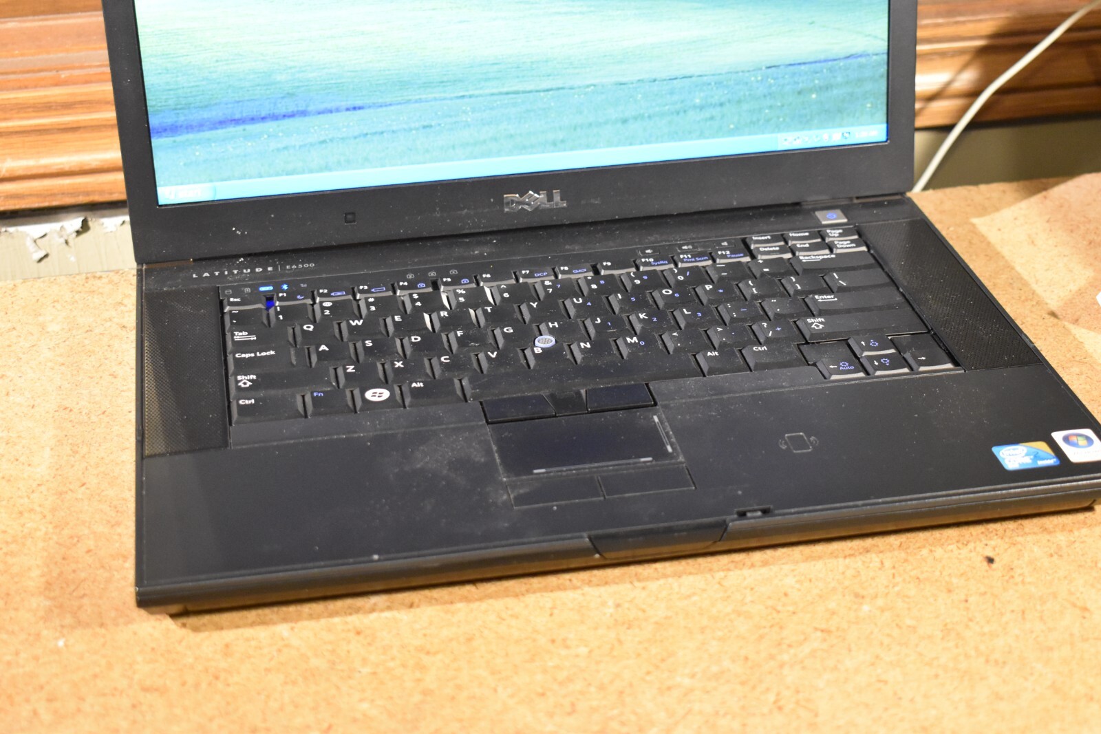 Dell Latitude E6500 Core 2 Duo 2.4GHz 4GB RAM 120GB HDD Windows XP Pro 32-bit