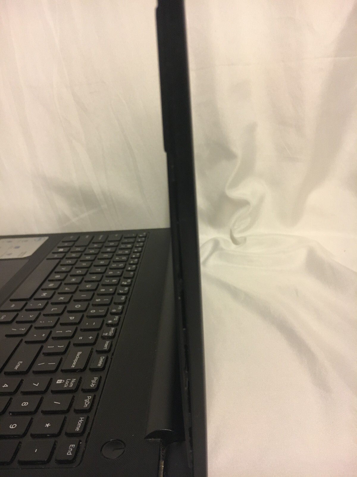 Dell inspron 15 3000 series laptop computer Core i3-5015U