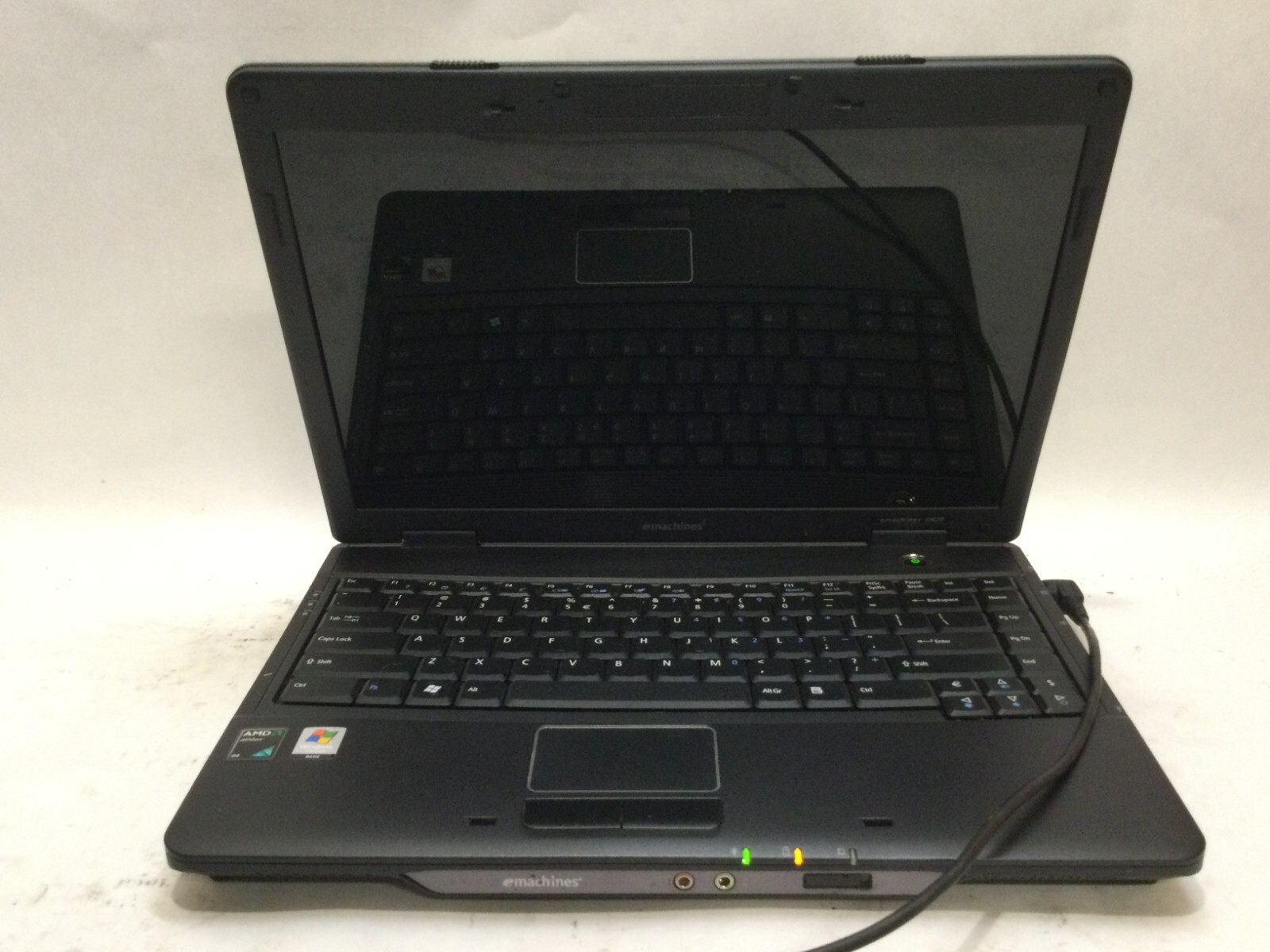 HP Stream 14-cb171wm 14″ / Intel Celeron UNKNOWN SPECS / (POWERS ON/NO BOOT!) MR