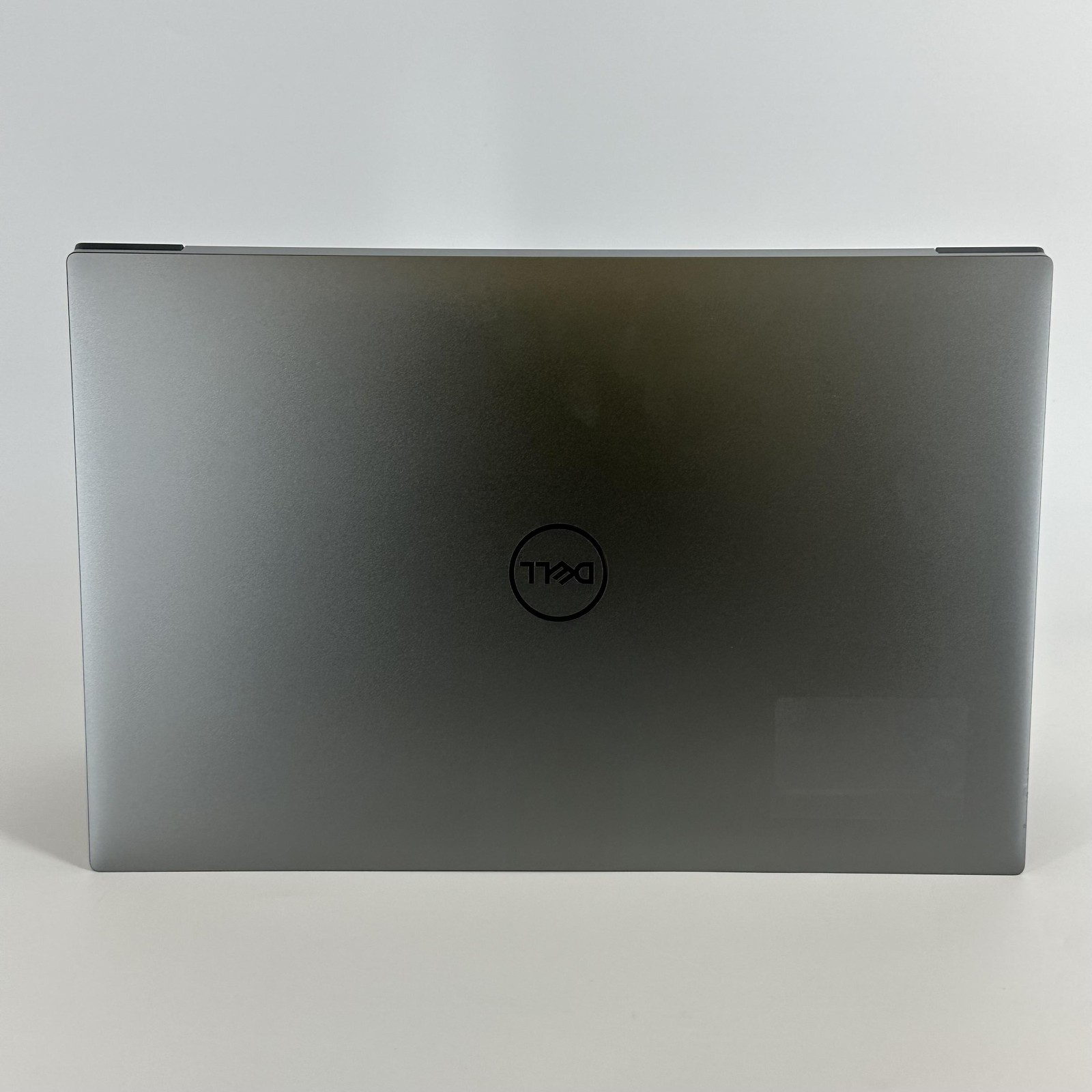 Dell Precision 5760 17 UHD+ TOUCH Xeon W-11955M 2.60GHz 64GB 2TB/512GB RTX A3000