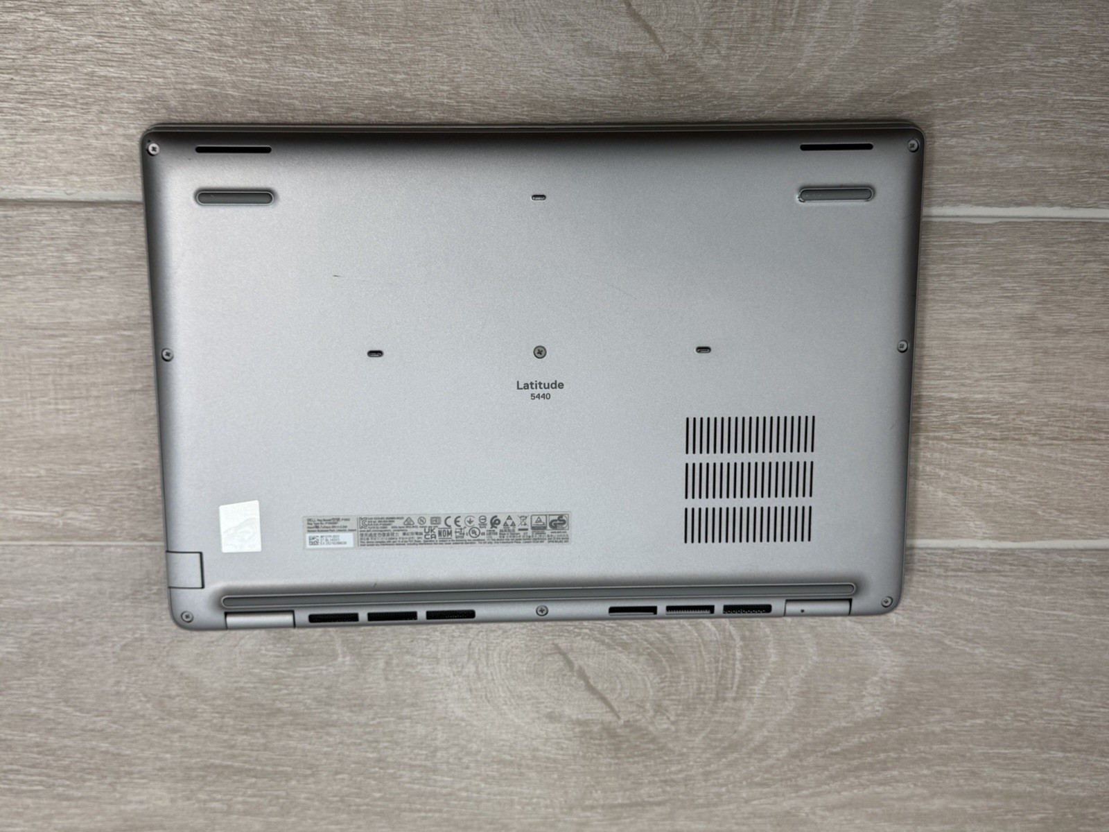 Dell Latitude 5440 14″ Touch Laptop Core i7-1365U 8GB RAM 512GB NVMe SSD