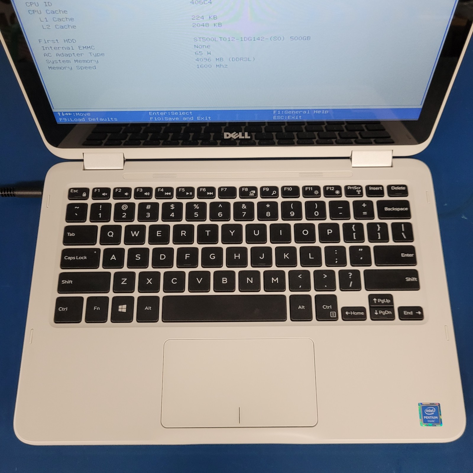 Dell Inspiron 11-3168 Laptop Intel N3710 @1.60GHz 4 GB RAM 500 GB HDD / WIN 11