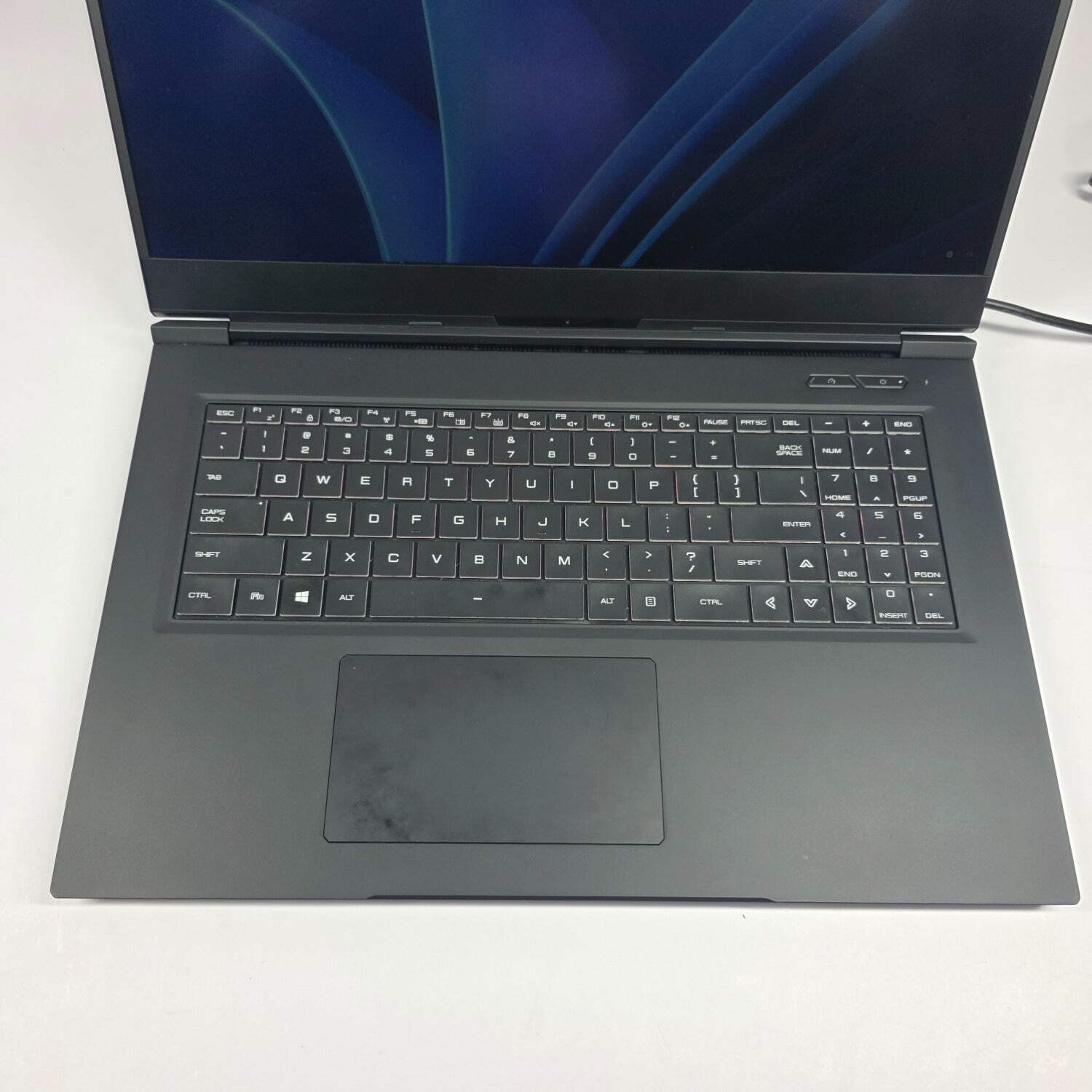 Eluktronics Max-17 G1 17.3″ i7-10875H 2.3GHz 32GB RAM 4TB SSD GeForce RTX 2080 S