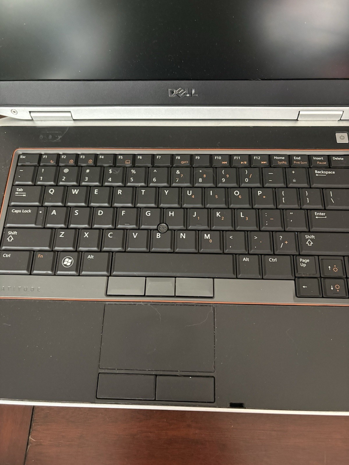 Dell Latitude e5420 Laptop W/ Power Cord 4GB dDR3 Windows 10 Read Description