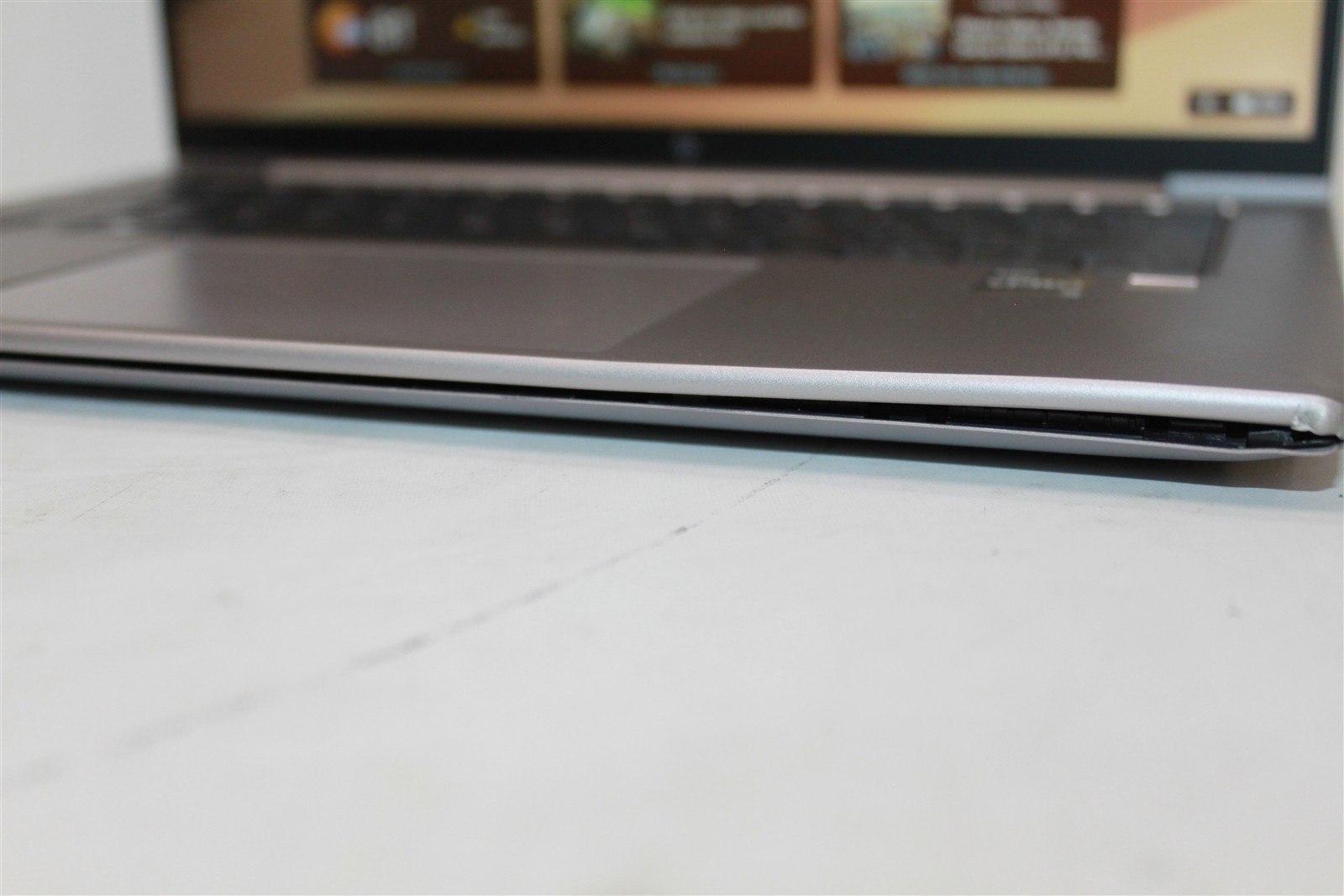 HP ZBook FireFly 14 G9 Intel Core i5-1245U 16GB DDR5 256GB NVME COS DMG