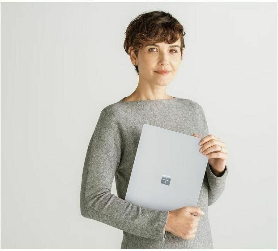 New Microsoft Surface Laptop 6 15″ Intel Ultra 7 165H 32GB RAM 1TB SSD Platinum