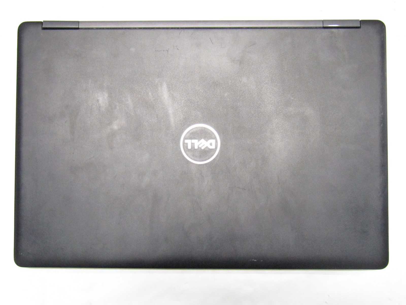 Dell Latitude 5580 2.90GHz Core i7-7820HQ 8GB RAM 15.6″ FHD Touch NO HDD/BATT/OS