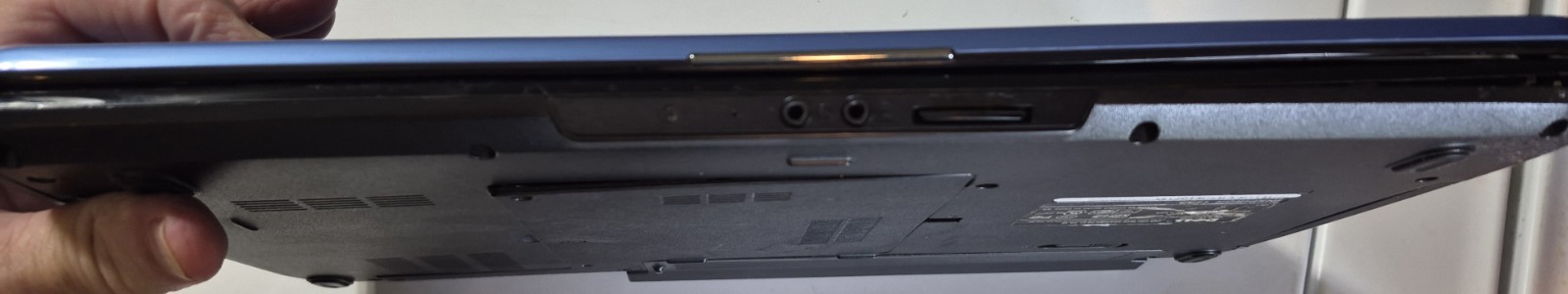 Dell Inspiron 1545 Laptop For Repair Or Parts, No Charger