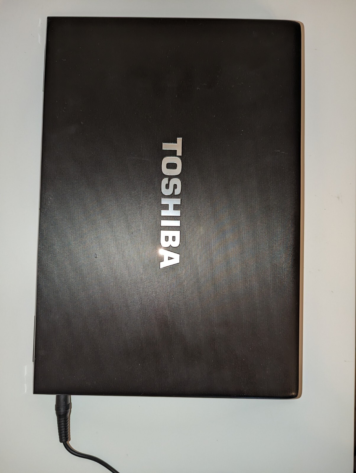 TOSHIBA TECRA R940v3320i5-3320 260GHz 4GB RAM 300HDD WEBCAM BIOS TESTED