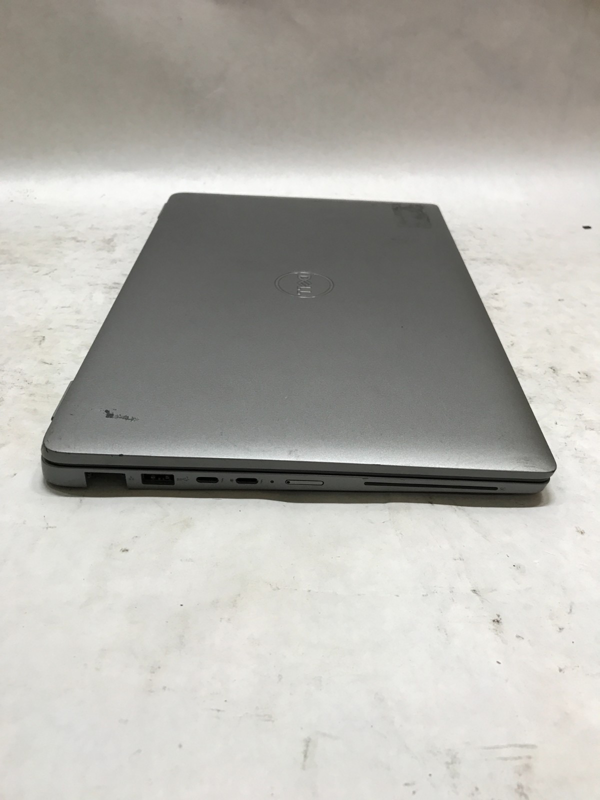 Dell Latitude 5440 14″ Intel Core i5 NO RAM NO SSD/OS Boots NO BOTTOM COVER – DW