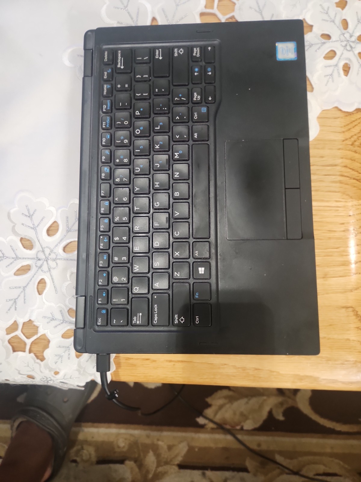 Dell Latitude 7390 2-in-1 (i7-8650U 1.90GHZ 16GB RAM 256GB) WIN11Pro +Charger