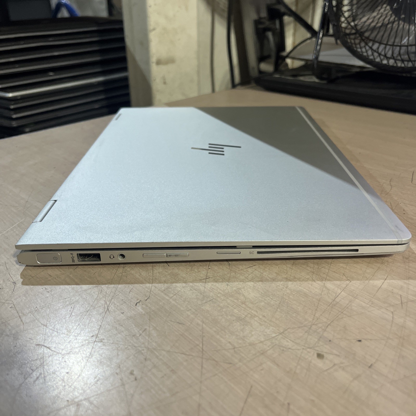 HP ELITEBOOK 8265D2W INTEL CORE I5 7TH GEN 8GB RAM NO HD