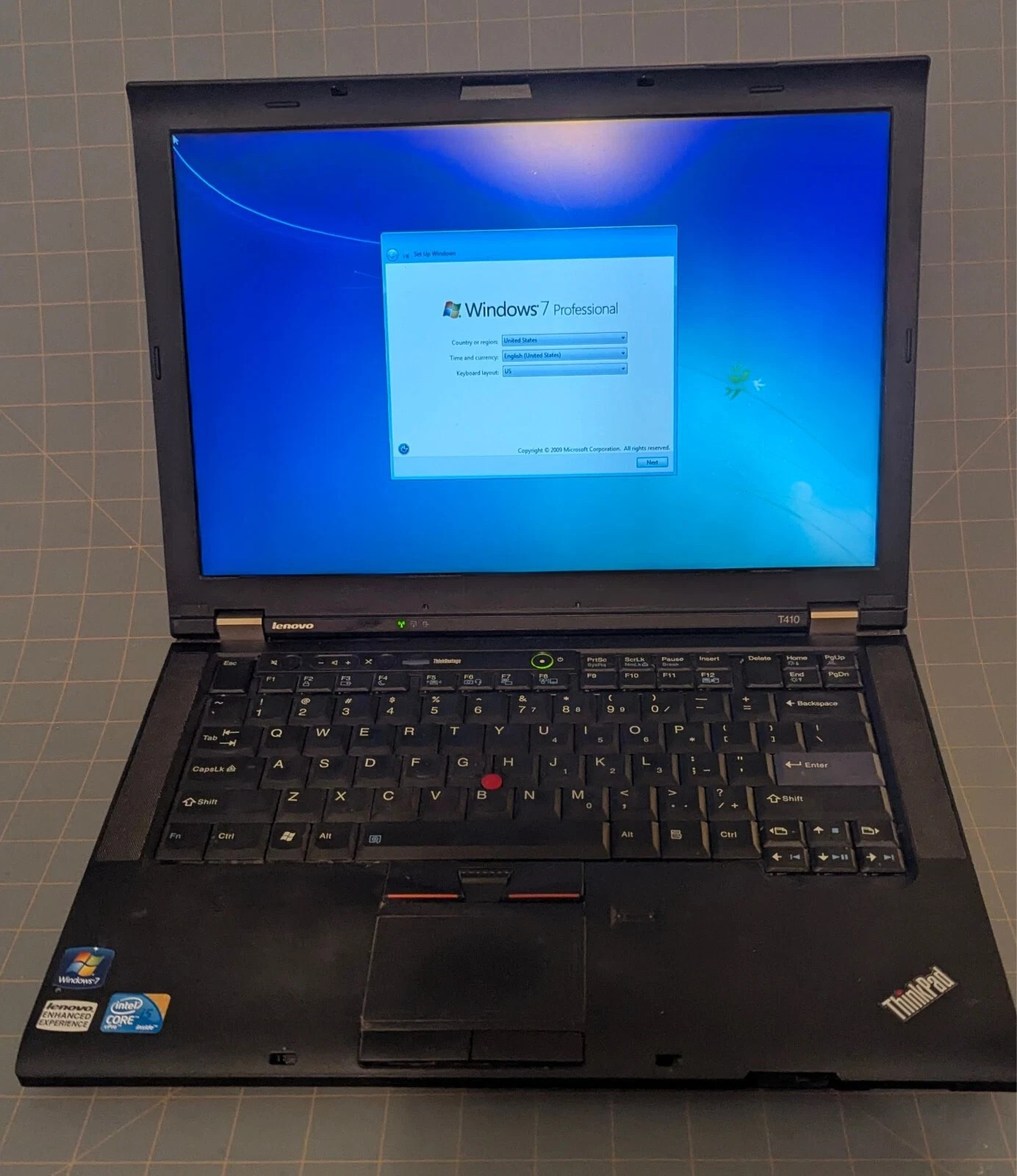 ThinkPad T410 i5-M520 4GB 160GB DVD+RW Win 7 Pro Office 2010
