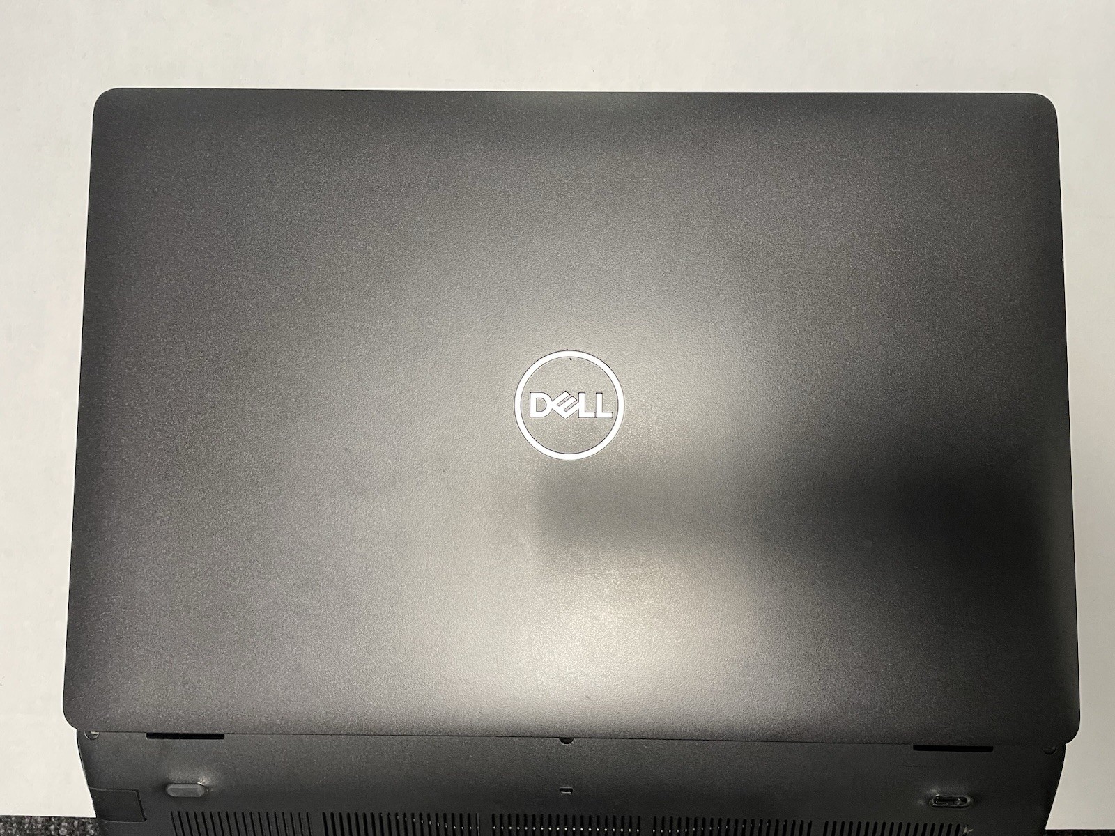 Dell Precision 3541 Mobile Workstation Intel(R) Core(TM)i7-9850H CPU @2.6 GHz 40