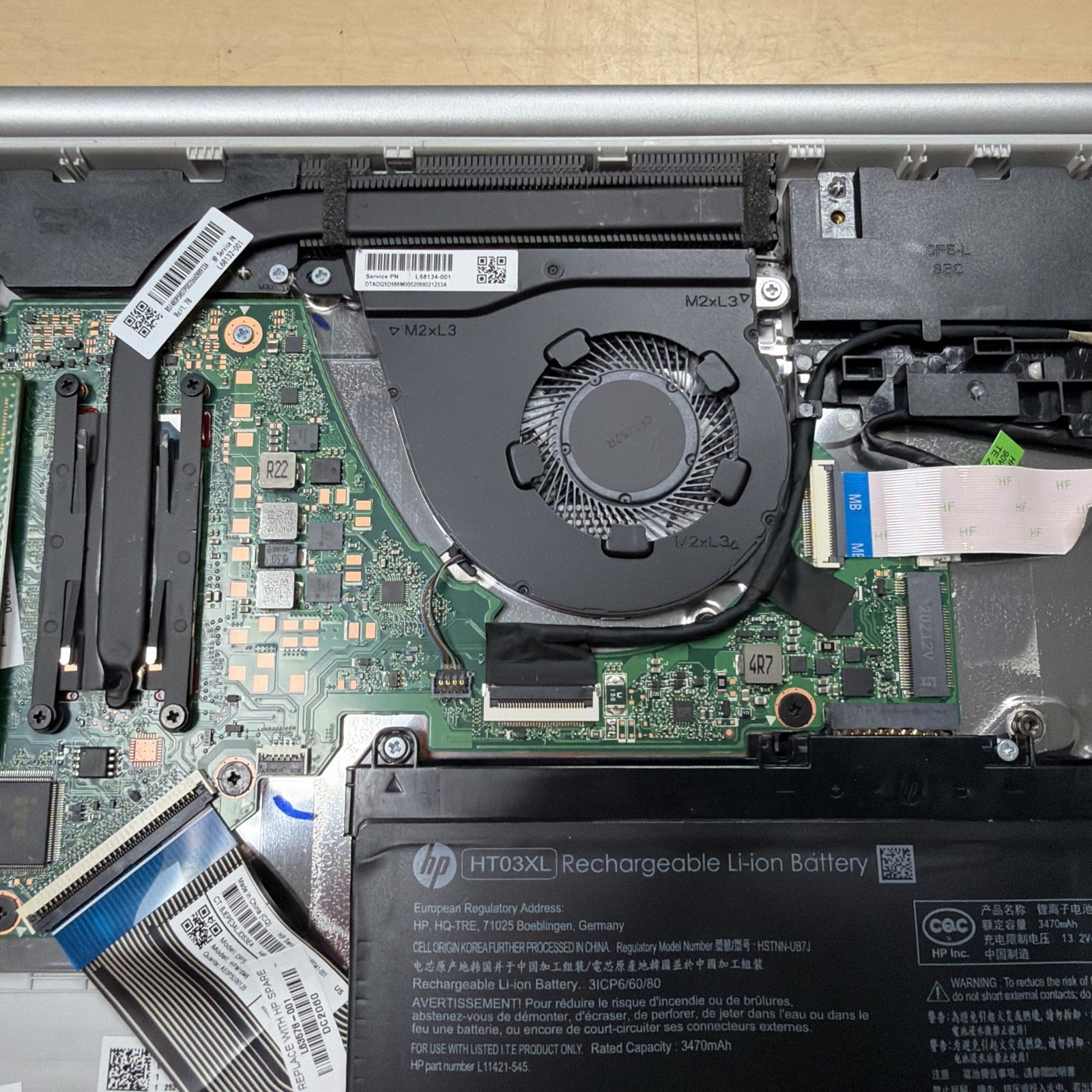 *PARTS HP NOTEBOOK 15-DY1027OD i7-1065G7 @ 1.30 GHz, 8GB RAM, NO HDD/OS