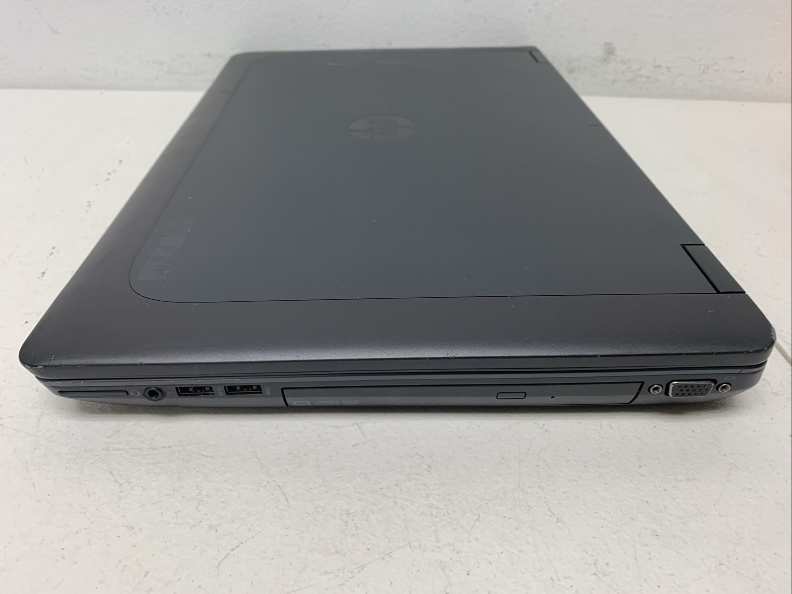 HP ZBook 17 G2 Core i7-4710M 2.50GHz 12GB RAM 256gb SSD Wind 10 Pro Read Descr